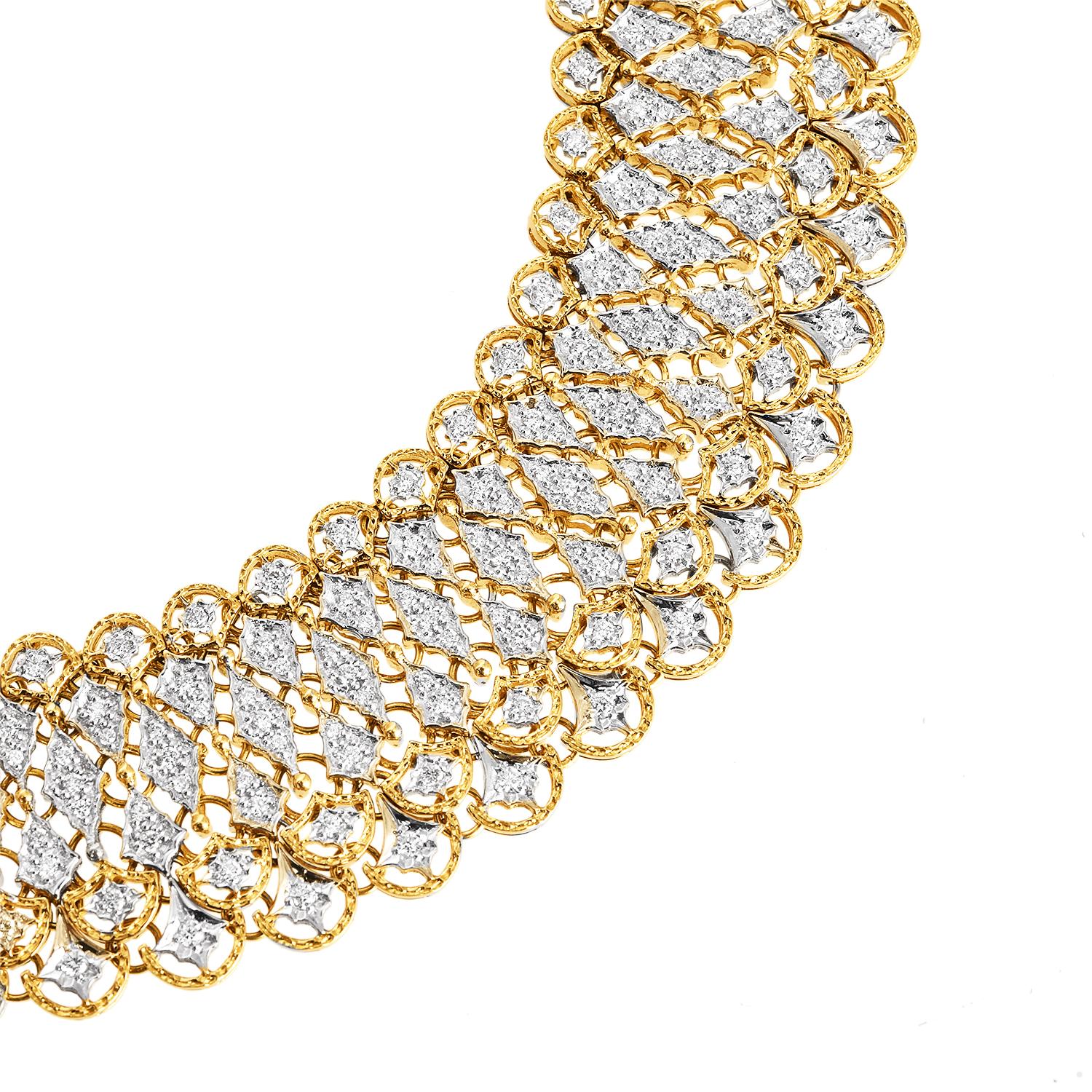 Diamond 18K Gold Mesh Choker Statement Necklace In Excellent Condition In Miami, FL