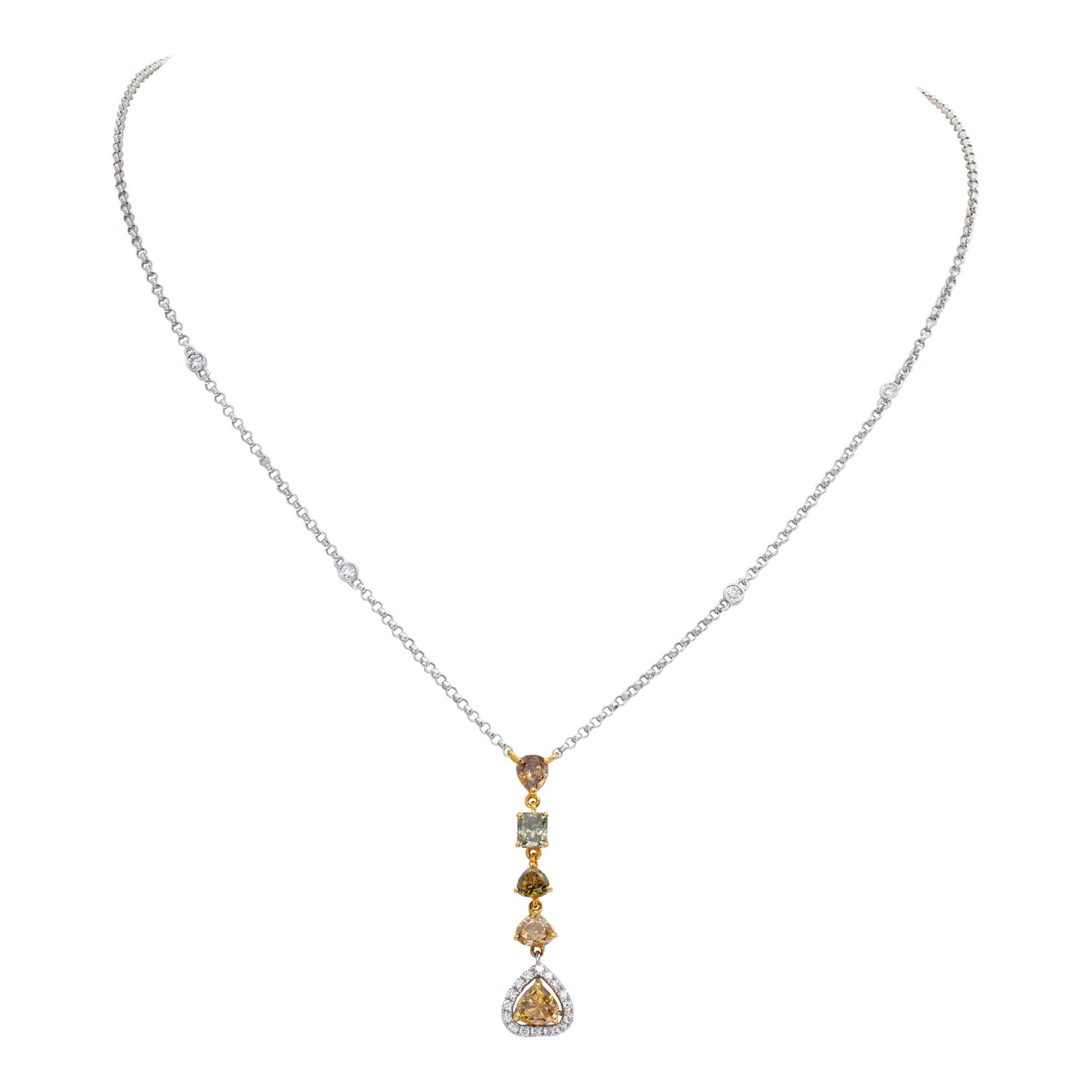 Diamond 18k white and yellow gold necklace For Sale