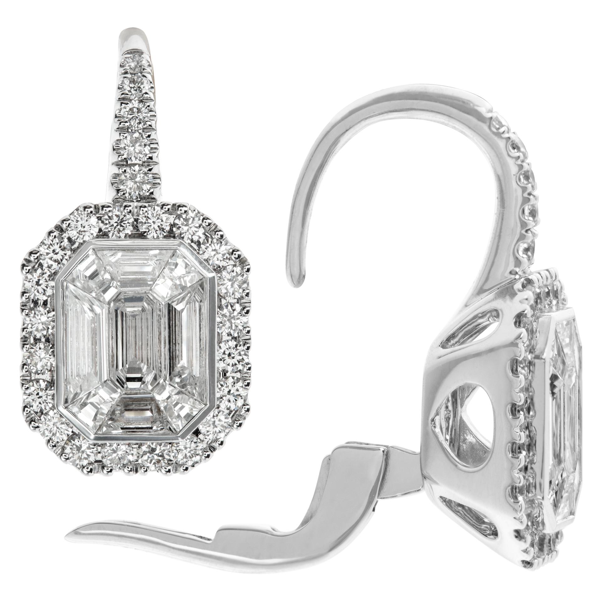 Women's Diamond 18k white gold drop earrings For Sale