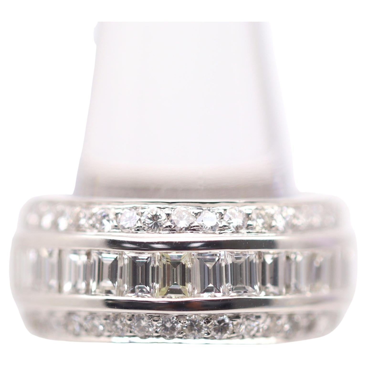 Diamond 18K White Gold Eternity Band Ring, Size 6 For Sale