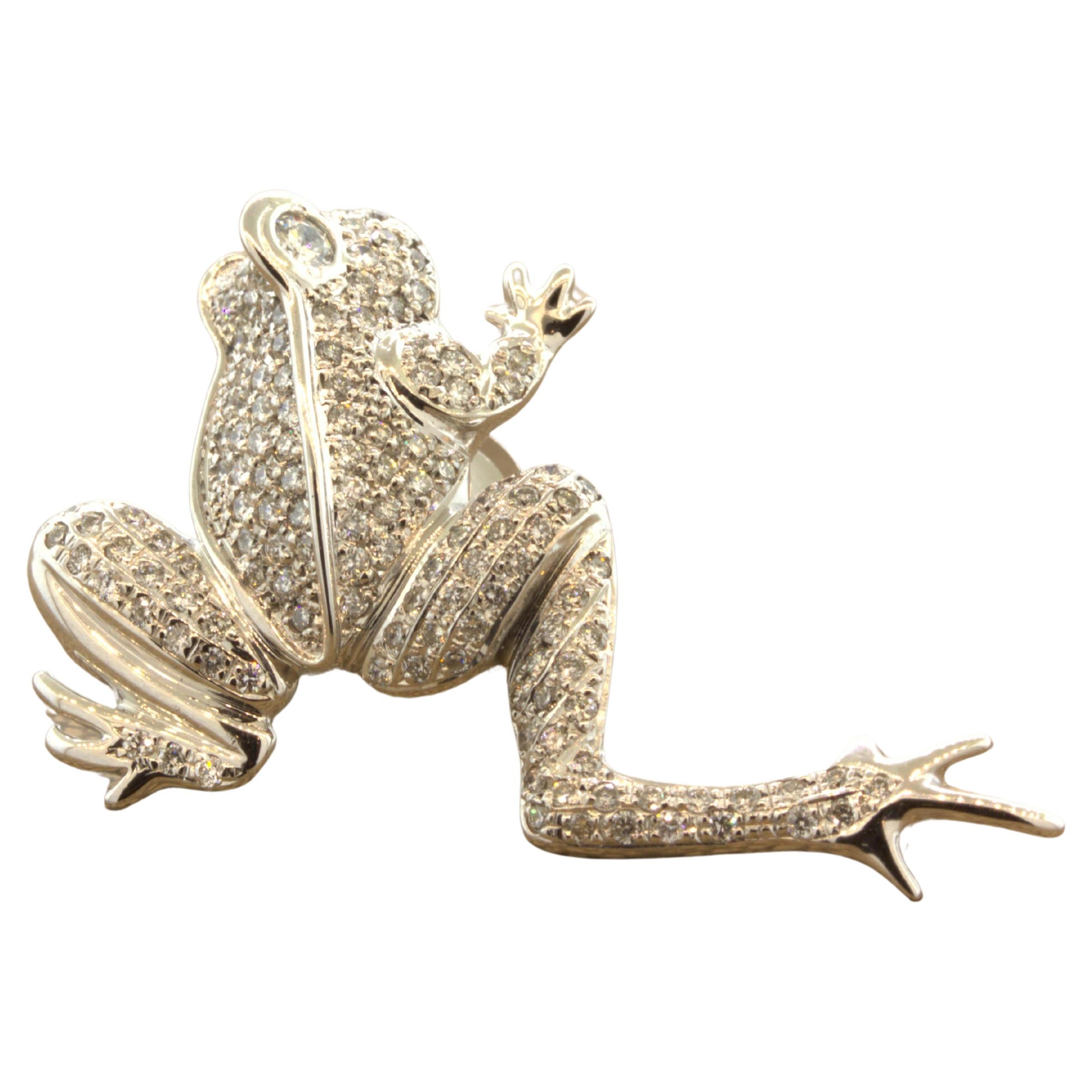 A sweet and stylish pin featuring a leaping frog! The piece features 1.04 carats of round brilliant-cut diamonds set across the frog’s legs, arms and body giving it great brilliance and sparkle. Made in 18k white gold and ready to be worn.

Length: