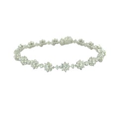 Diamond 18K White Gold Star-Halo Tennis Bracelet