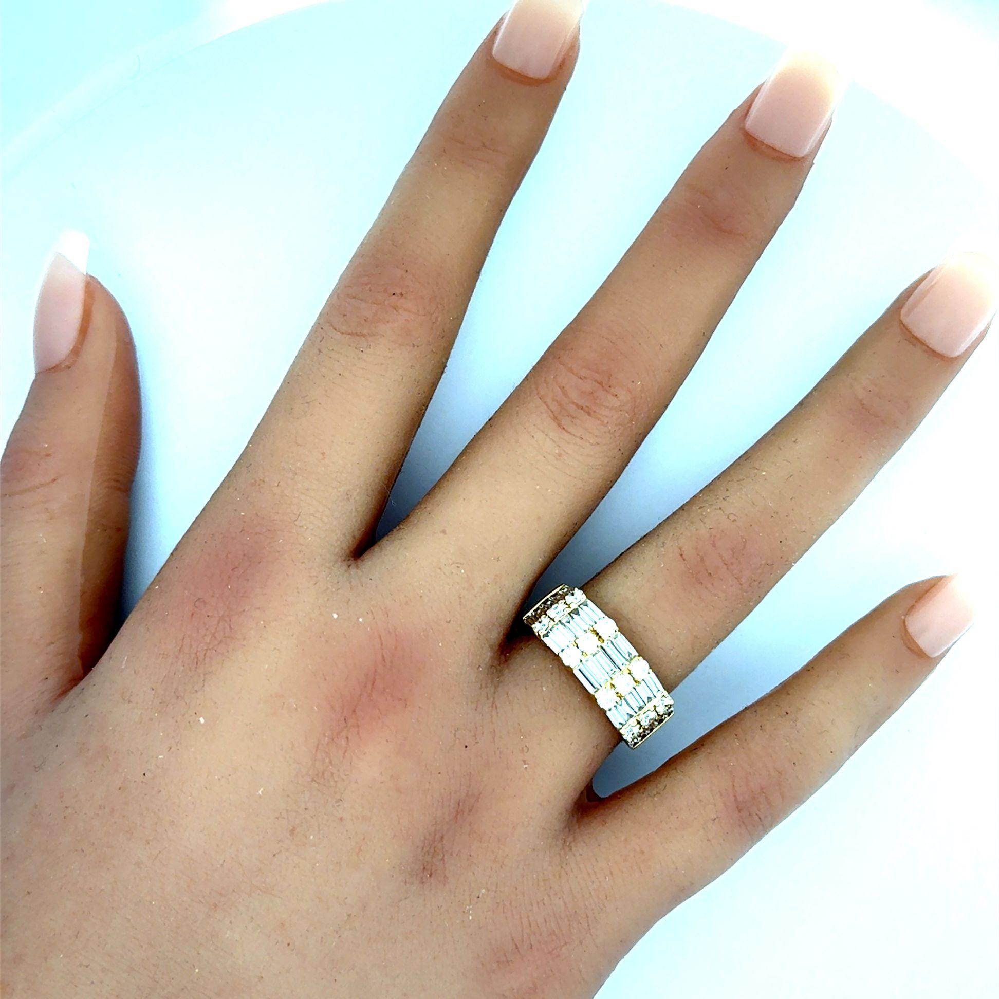 Taille mixte Bague en or jaune 18k avec diamant en vente