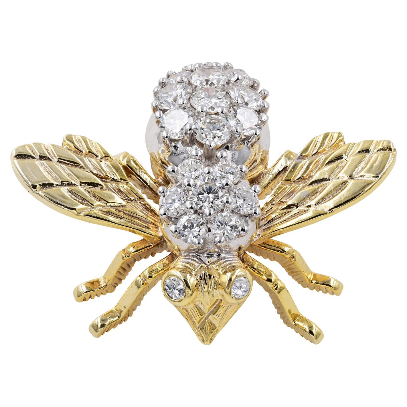 Diamond 18k Yellow Gold Bee Brooch For Sale