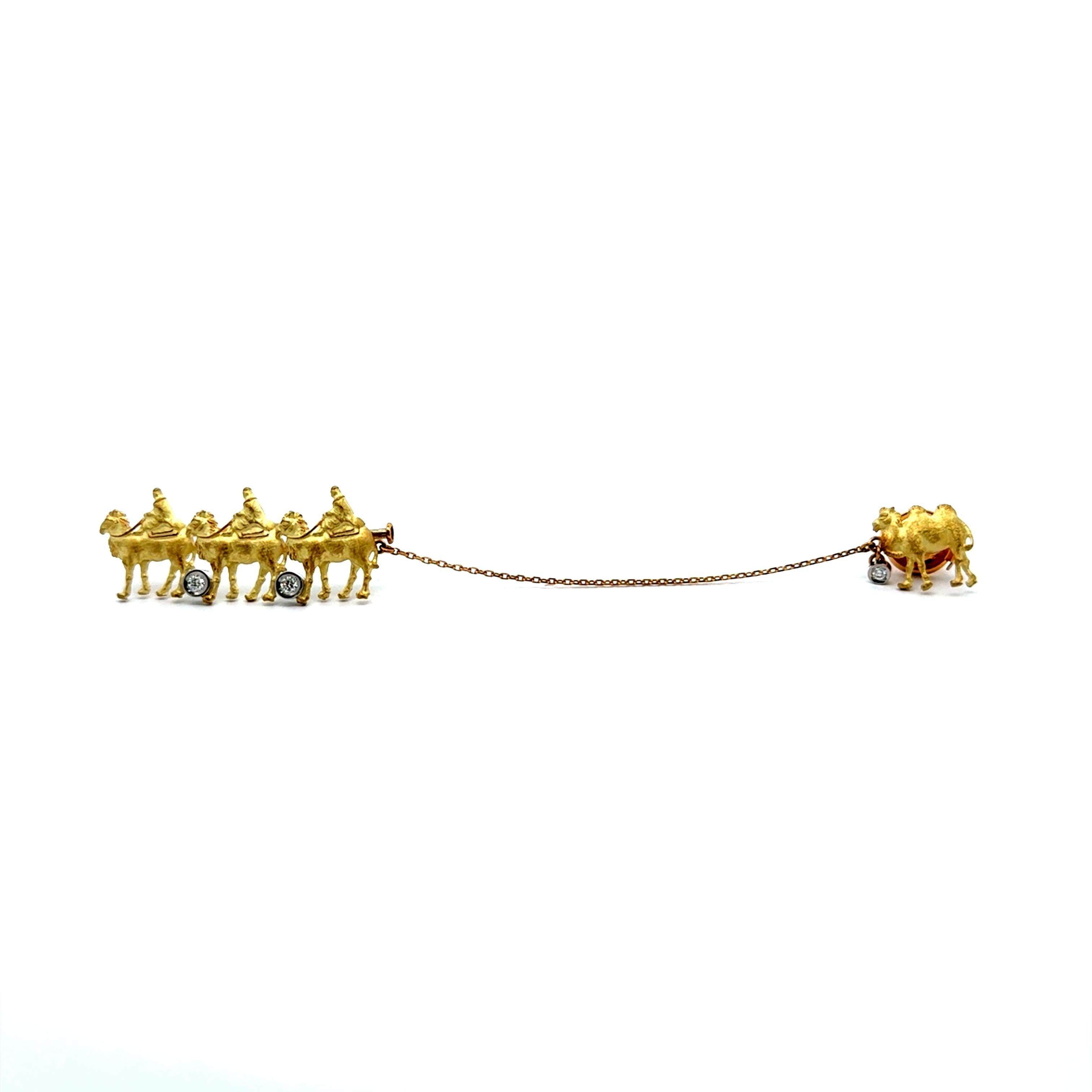 Round Cut Diamond 18k Yellow Gold Camel with Riders Brooch Tie-Pin Chain For Sale