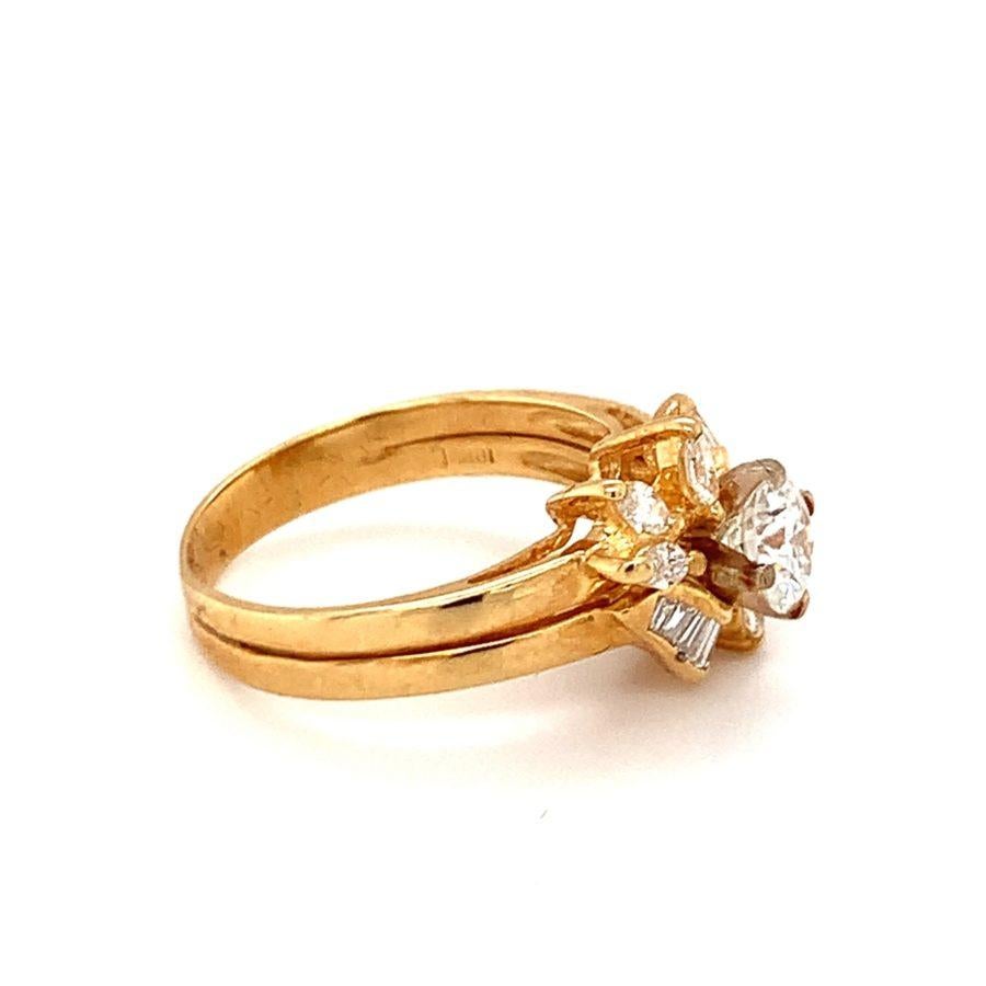 Diamond 18K Yellow Gold Cocktail Ring, circa 1980s  In Good Condition For Sale In Beverly Hills, CA
