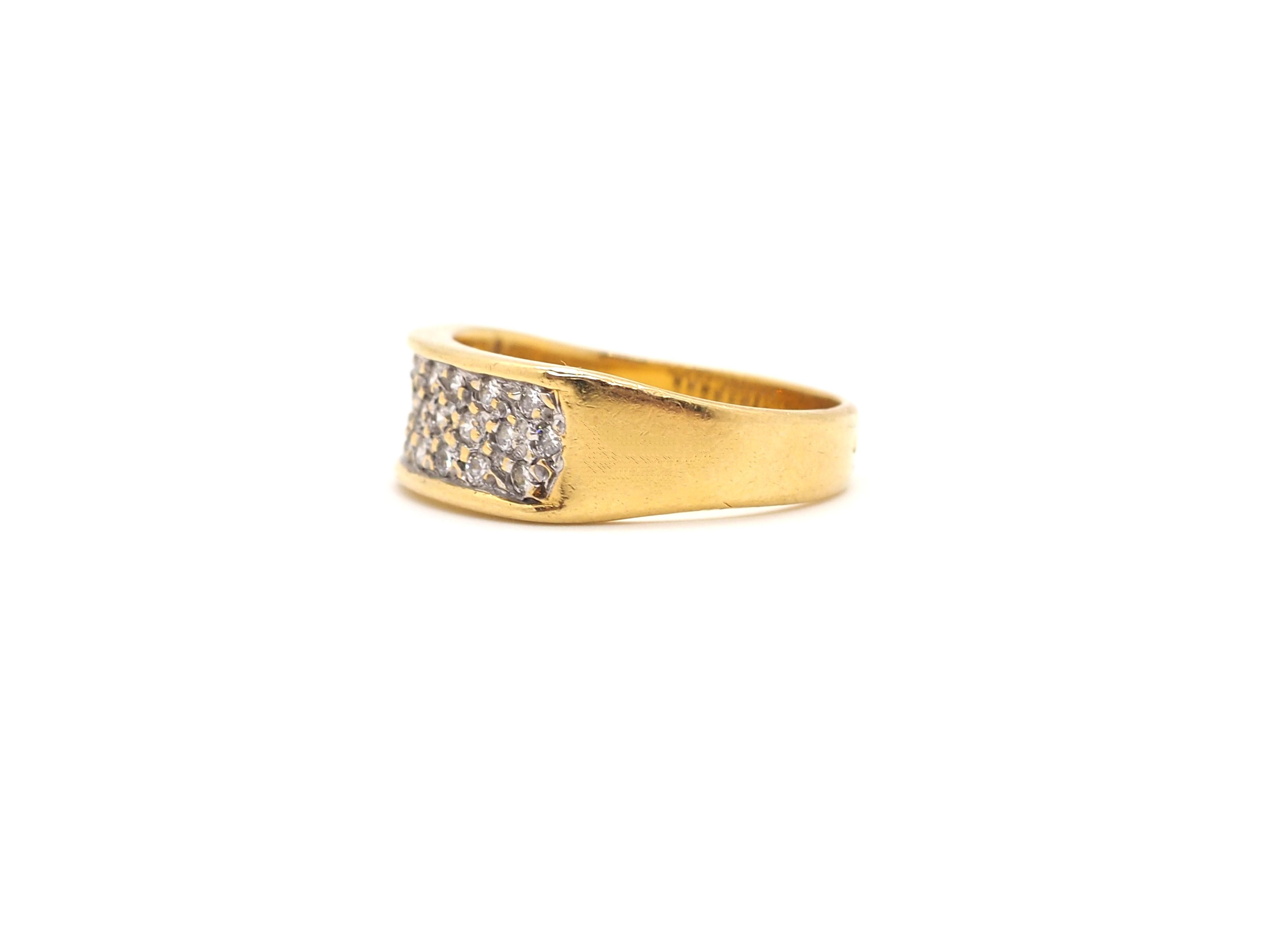 Diamond 18k Yellow Gold Ring In Excellent Condition For Sale In Geneva, CH