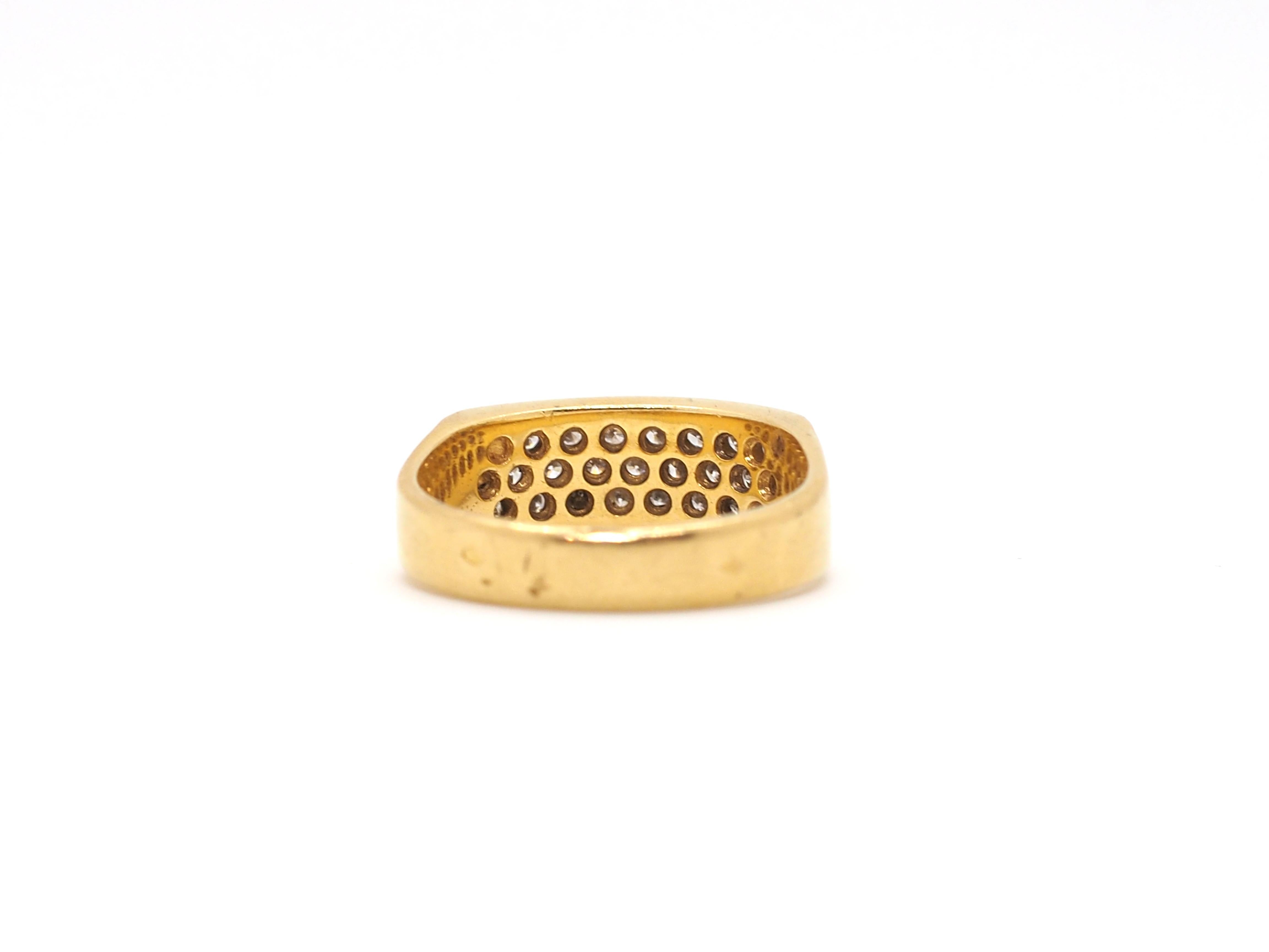 Diamond 18k Yellow Gold Ring For Sale 1
