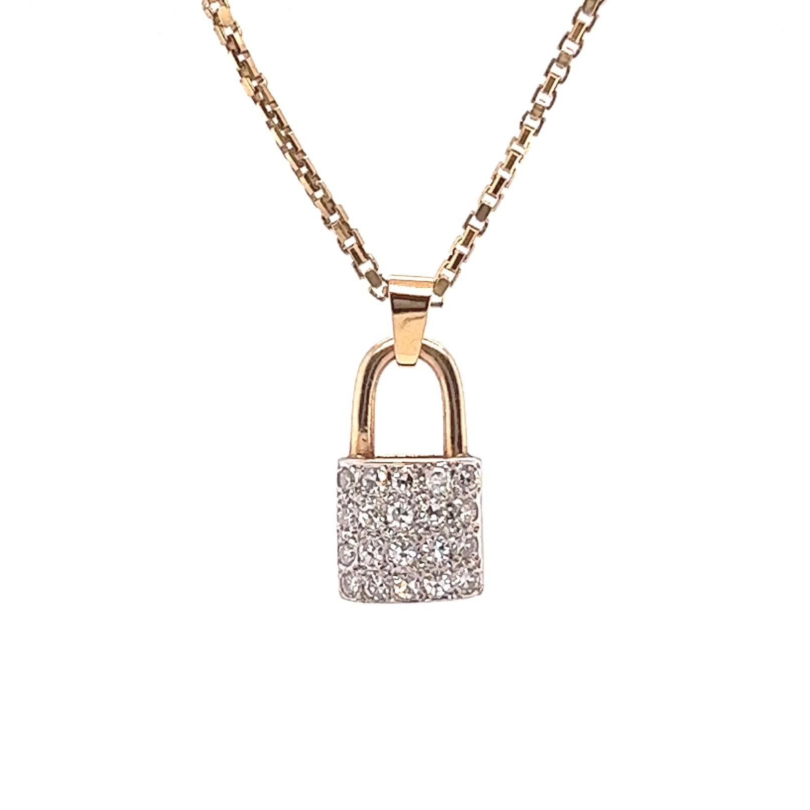 Diamond Gold Padlock Necklace In Excellent Condition In Beverly Hills, CA