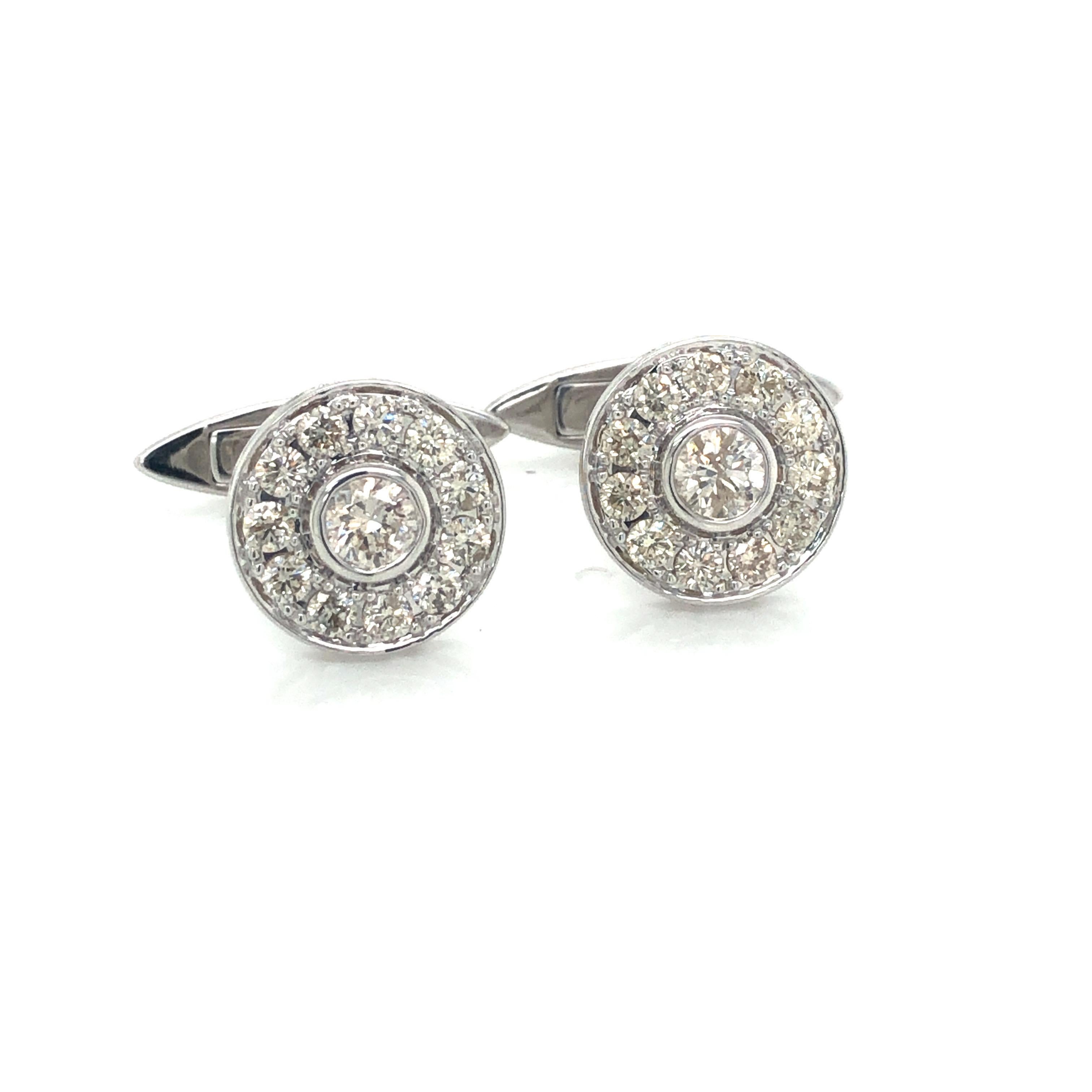 Exceptional and individual set with round brilliant-cut diamonds, these bespoke Hasbani Diamonds cufflinks are elegant yet full of radiance. An eye-catcher glistening in every direction, with over 2 carat diamonds white colour G and VS clarity.