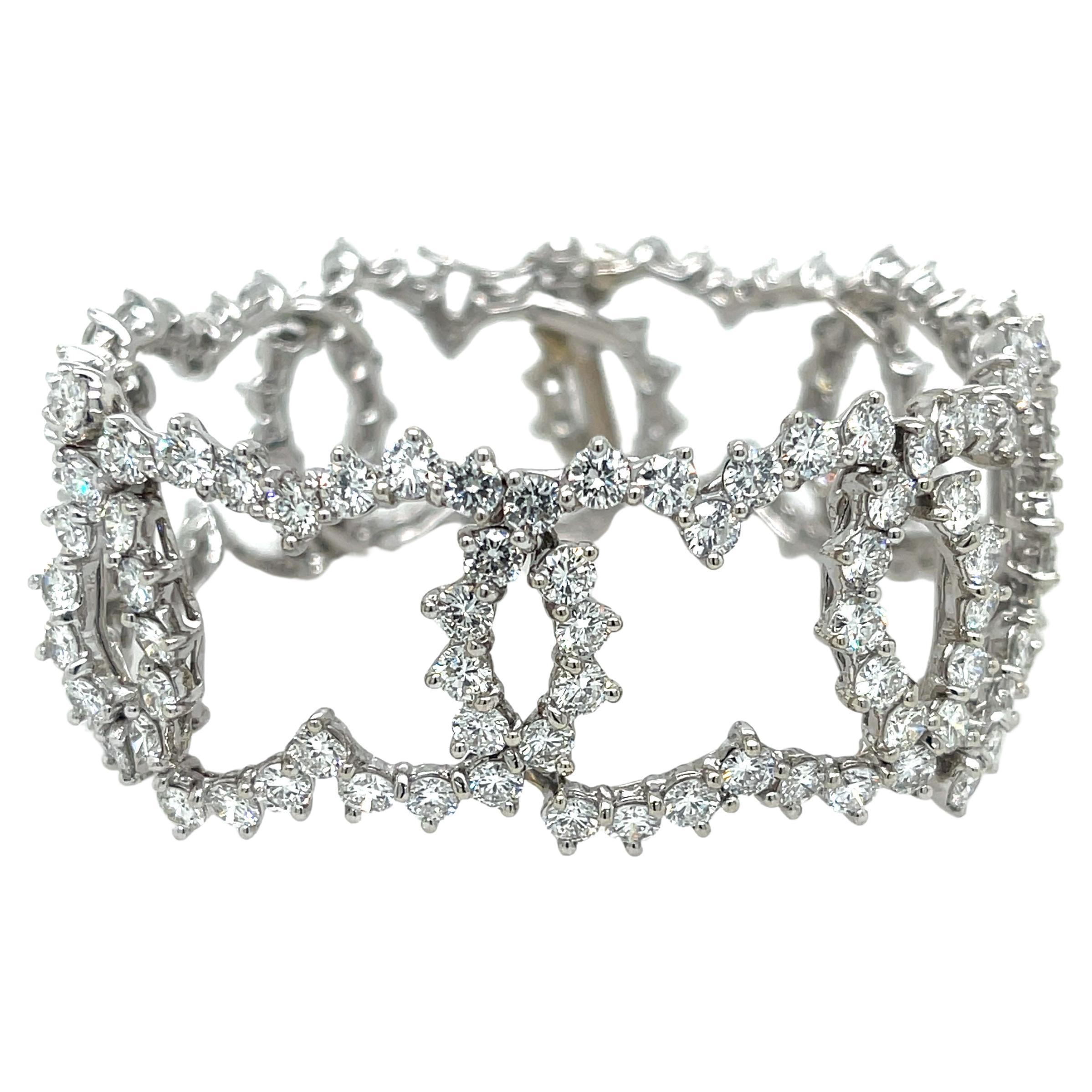 Diamond '27ctw' Platinum Bracelet For Sale