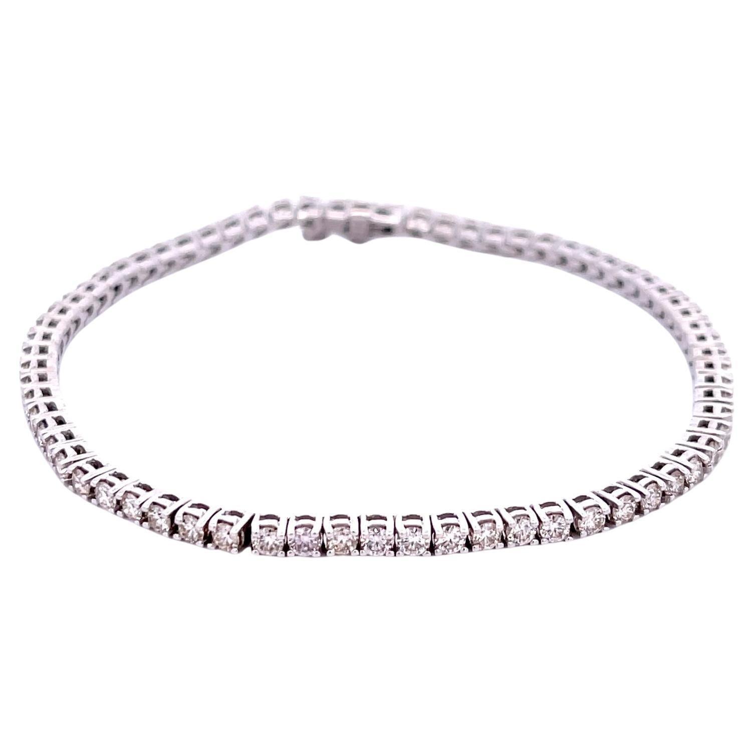 Bracciale tennis con diamanti da 2,82 carati in oro bianco 14 carati