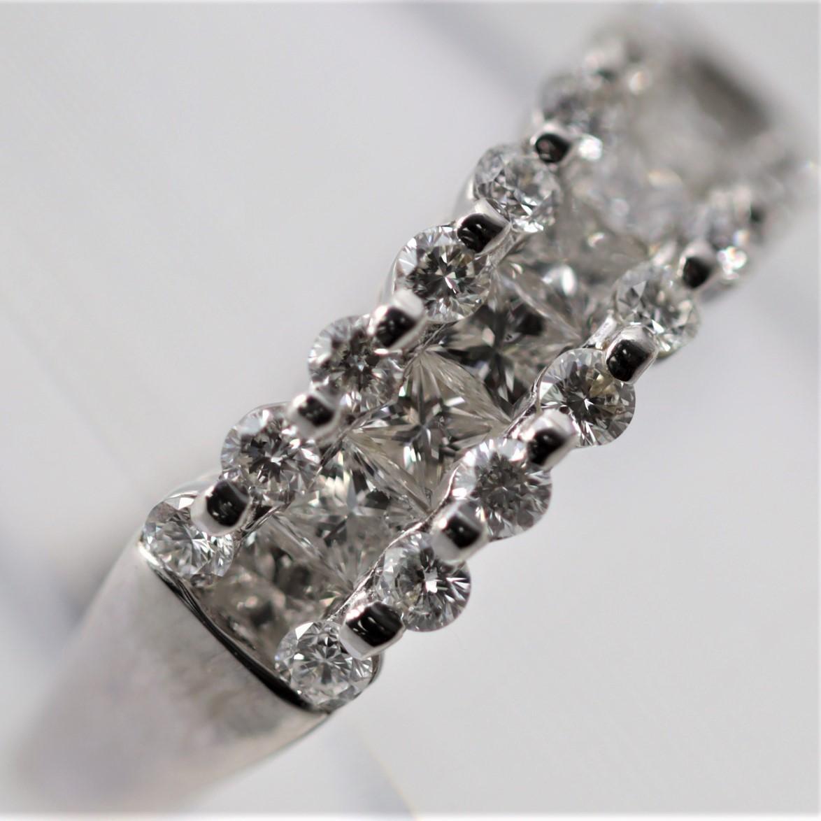 Diamond 3-Row Gold Band Ring In New Condition For Sale In Beverly Hills, CA