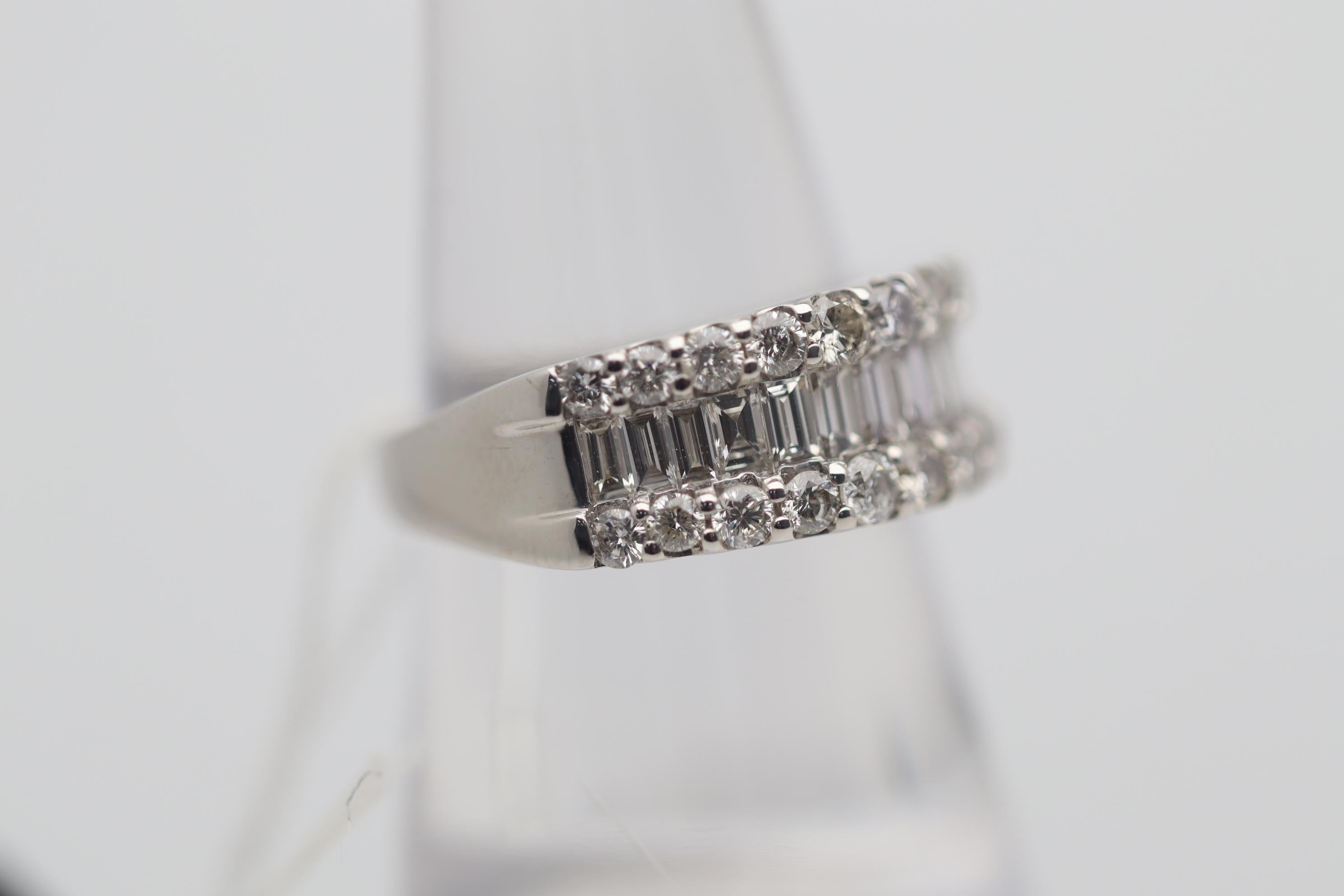 Diamond 3-Row Platinum Band Ring In New Condition For Sale In Beverly Hills, CA