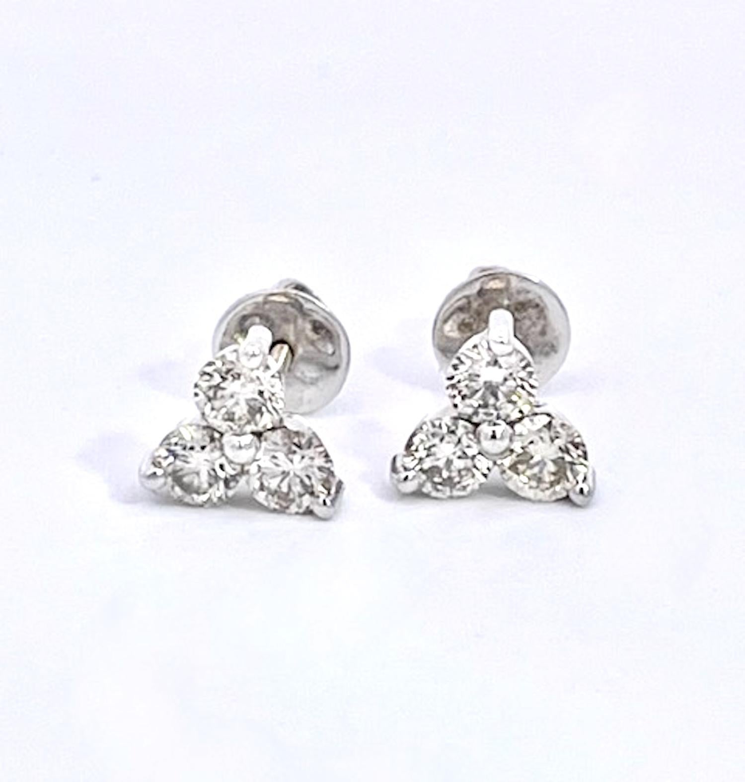 Orecchini con diamante 3 con chiusura a vite 1,50 carati in vendita 4