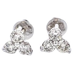 Clous d'oreilles à 3 diamants avec fermoir à l'arrière 1,50 carats