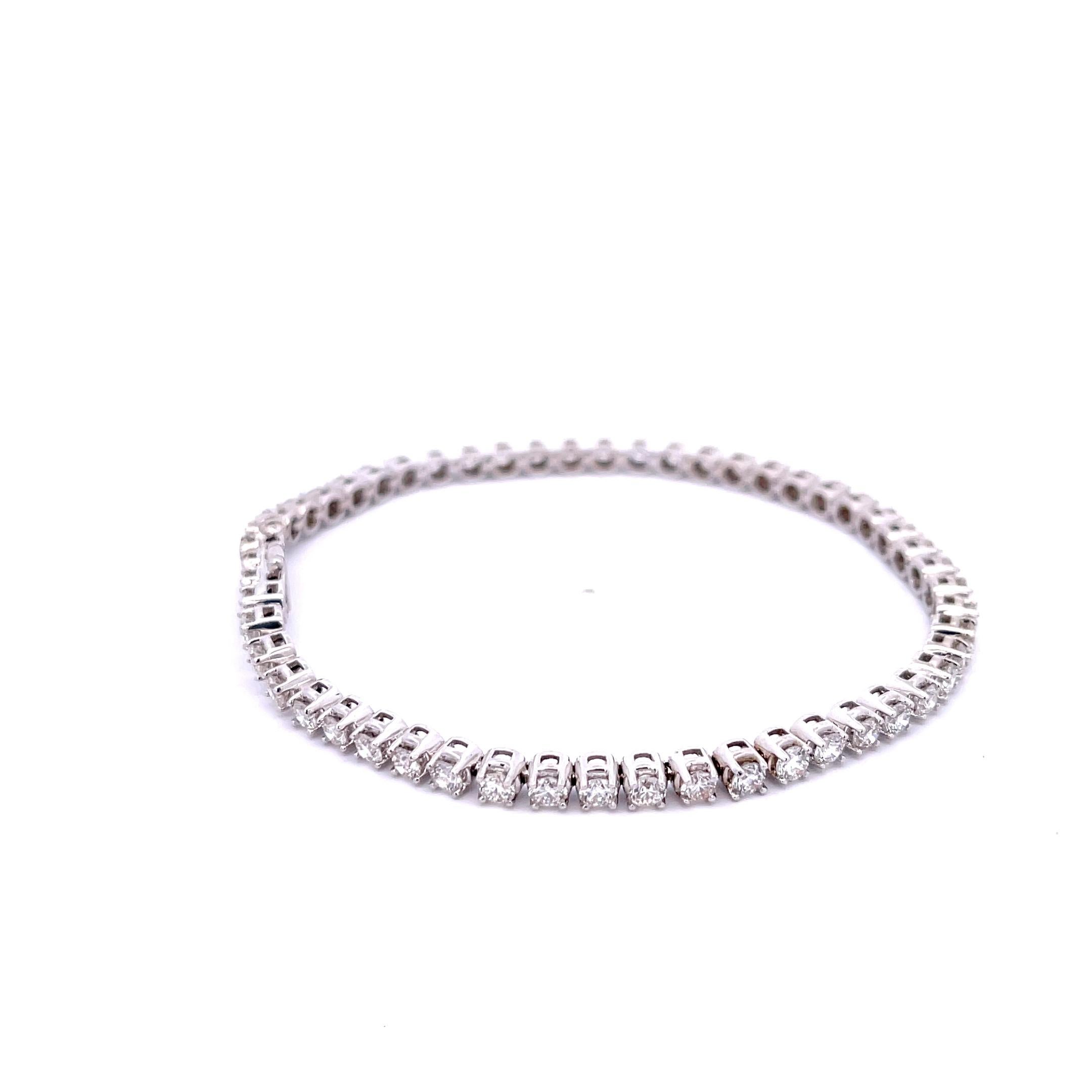 Bracciale tennis con diamanti da 4,34 carati in oro bianco 14 carati In condizioni Nuovo in vendita a Dallas, TX