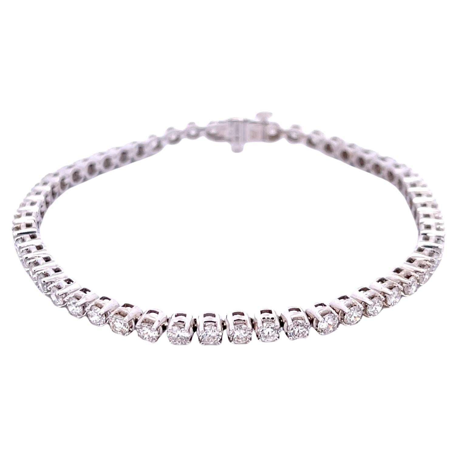 Bracciale tennis con diamanti da 4,34 carati in oro bianco 14 carati in vendita