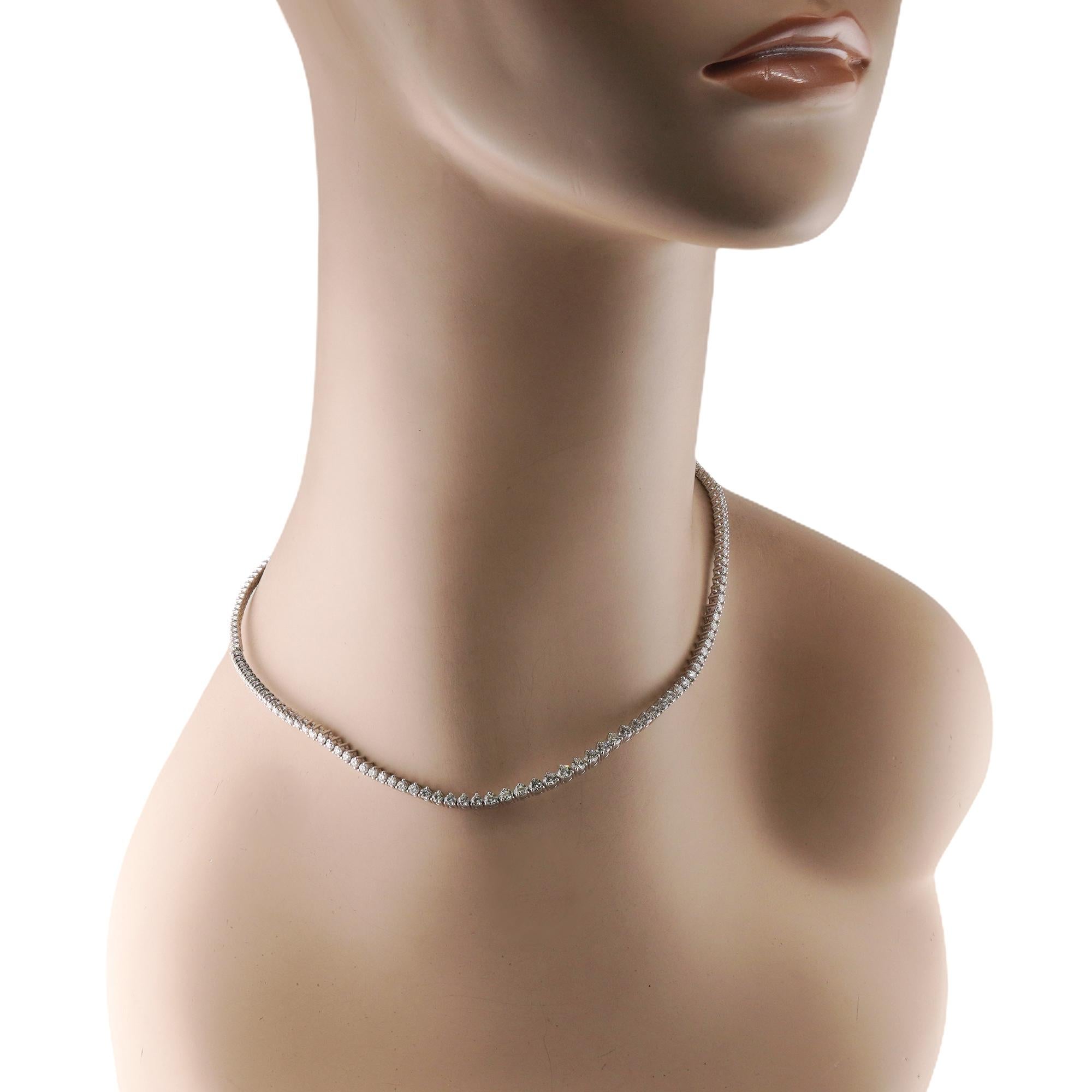 Collier de tennis en platine 5 carats avec diamants en vente 1