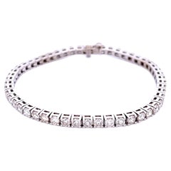Diamant-Tennisarmband aus 14K Weißgold mit 6,08 Karat Diamanten