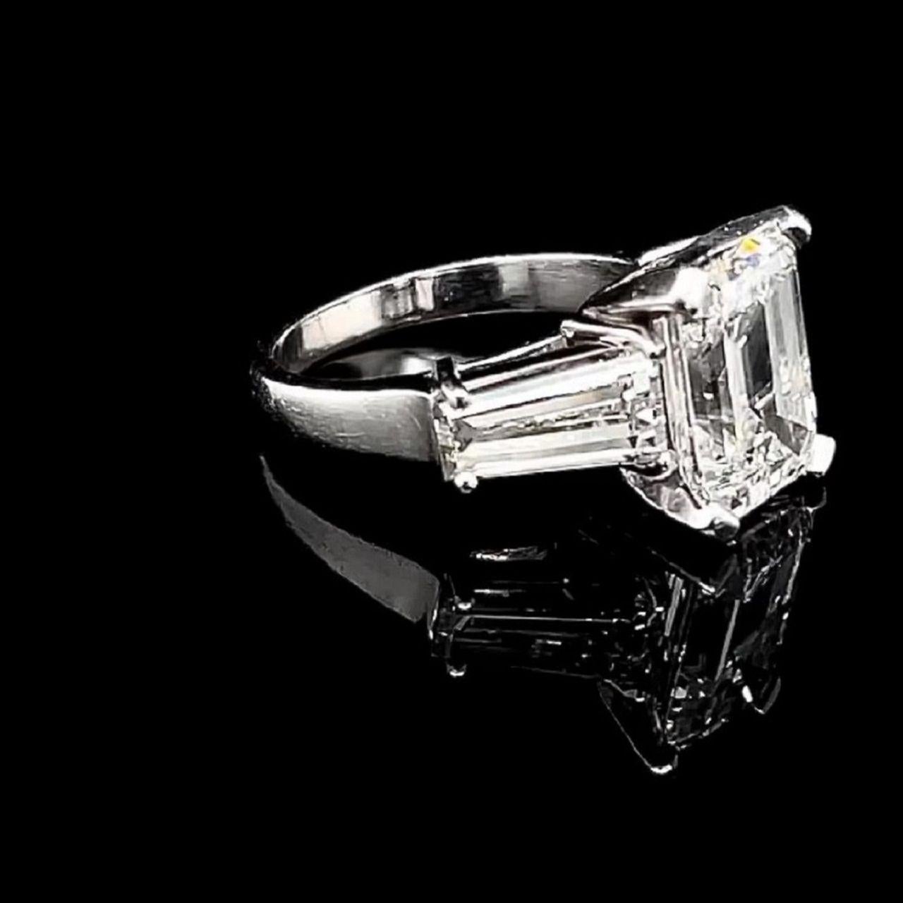 Contemporary Diamond 6.76 Carats Emerald Cut Engagement Ring with GIA Certificate