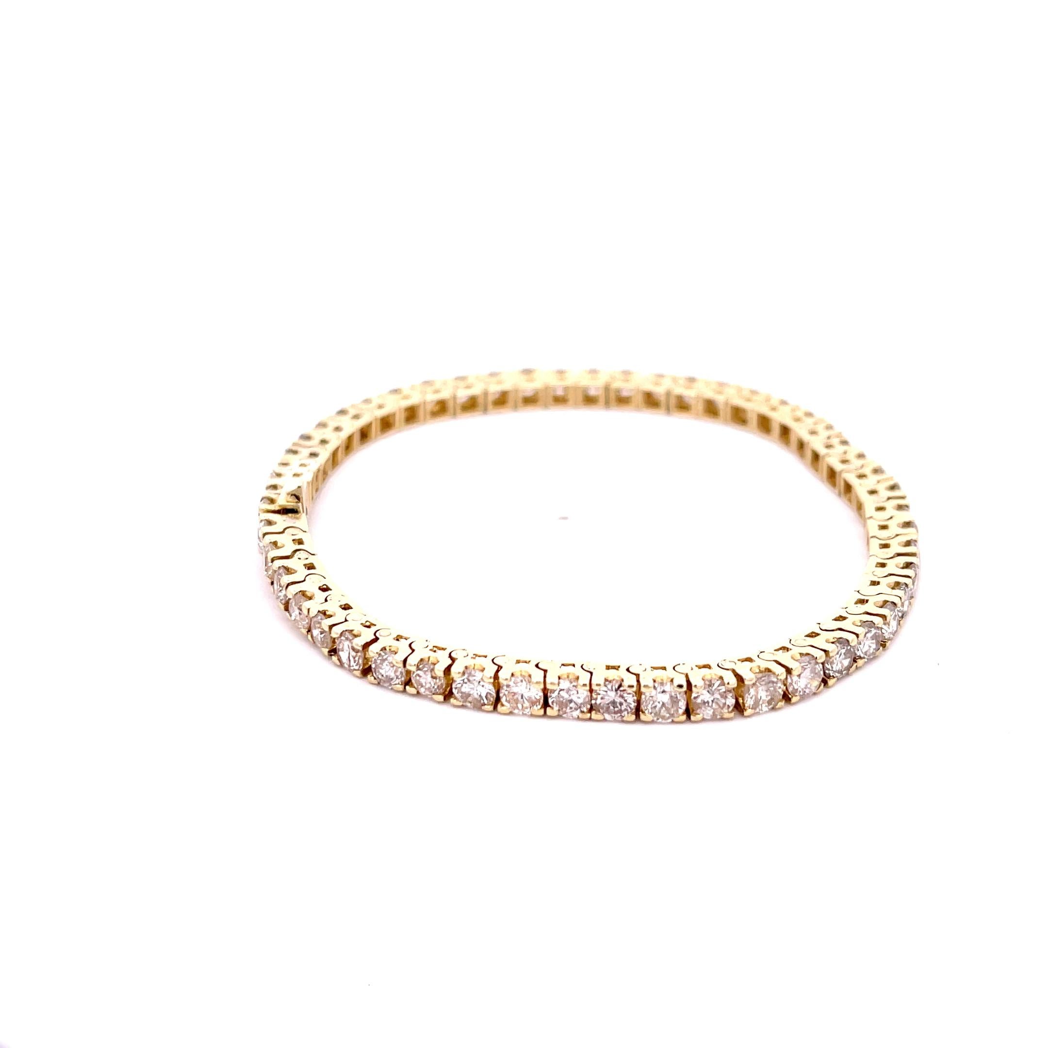 Bracciale tennis con diamanti da 7 carati in oro giallo 14K In condizioni ottime in vendita a Dallas, TX