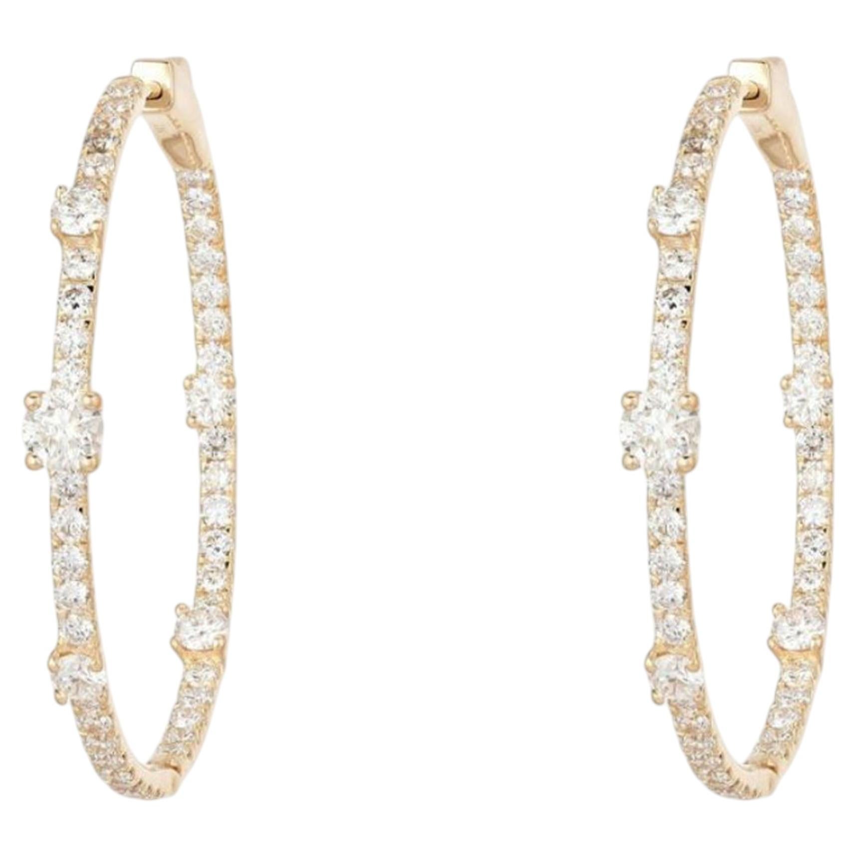 Pendientes de aro de oro de 14K con un diamante redondo de 2,68 ct