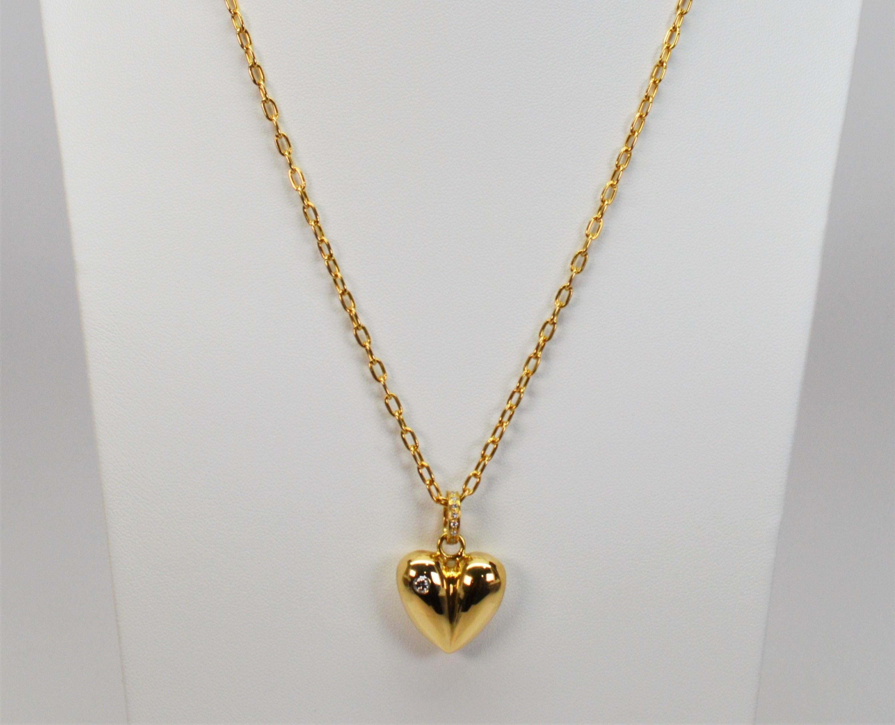 Diamond Accented 18 Karat Yellow Gold Heart Pendant Necklace For Sale 2