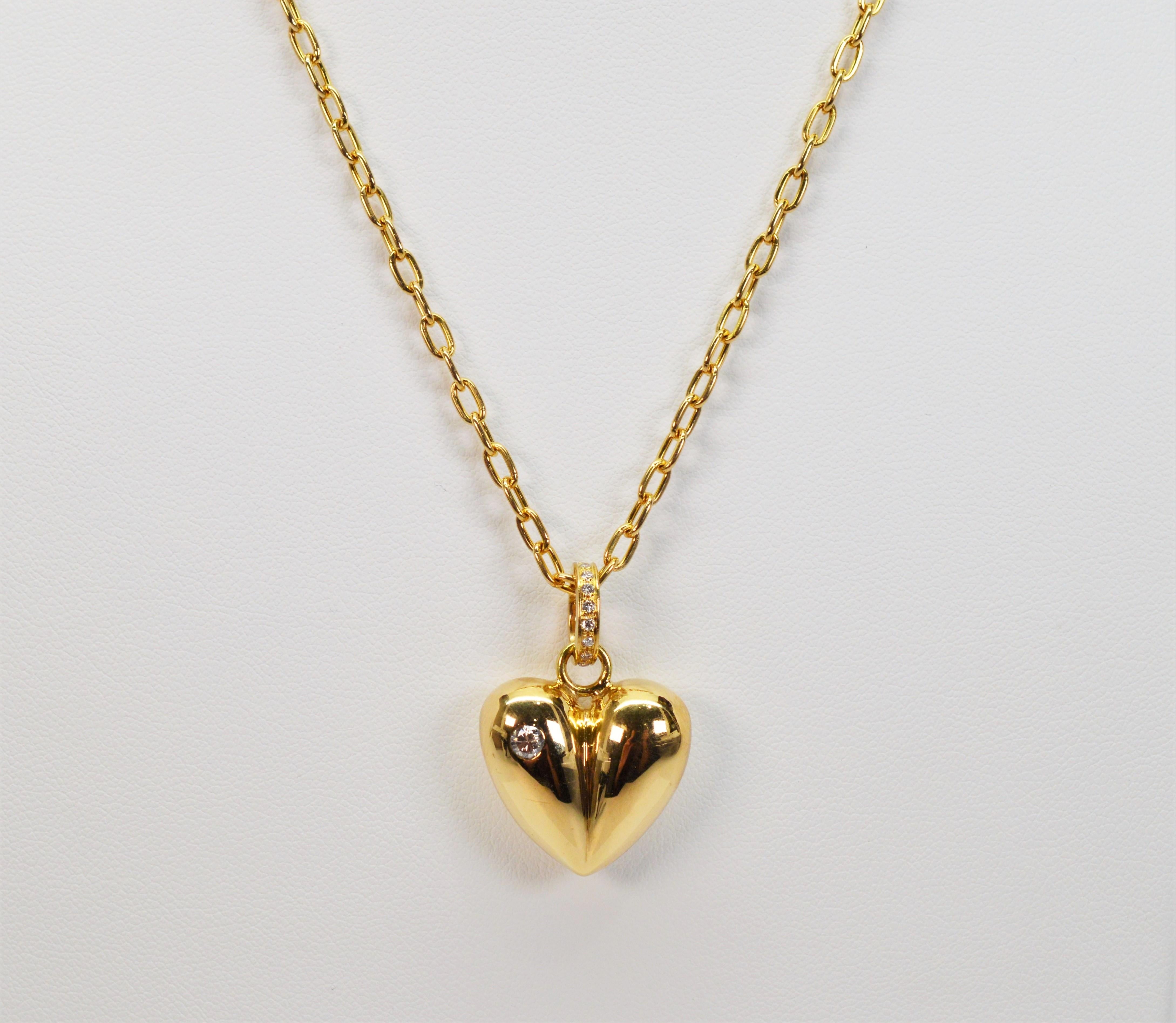 Diamond Accented 18 Karat Yellow Gold Heart Pendant Necklace For Sale 3