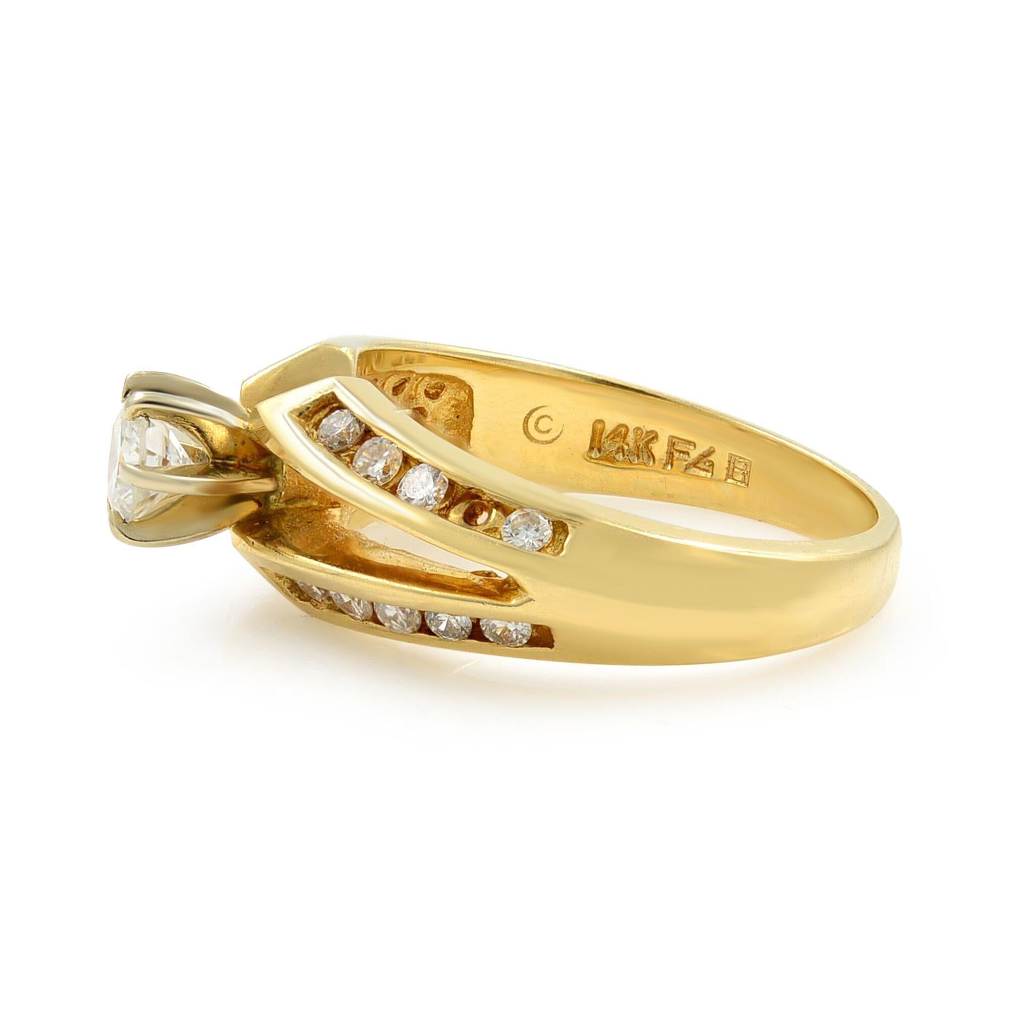 Taille ronde Bague de fiançailles pour femme en or jaune 14 carats avec diamants de 0,80 carat poids total en vente