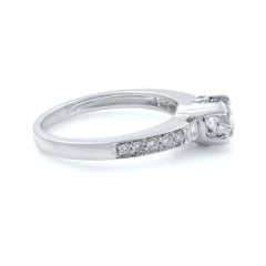 Diamant akzentuierter Damen Verlobungsring 14K Weißgold 0,85 Karat Gesamtkaratgewicht