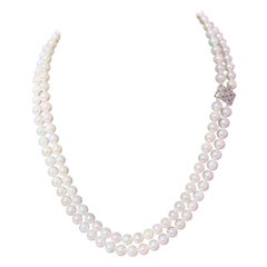 Collana a 2 fili di perle Akoya con diamanti e certificati in oro 18k