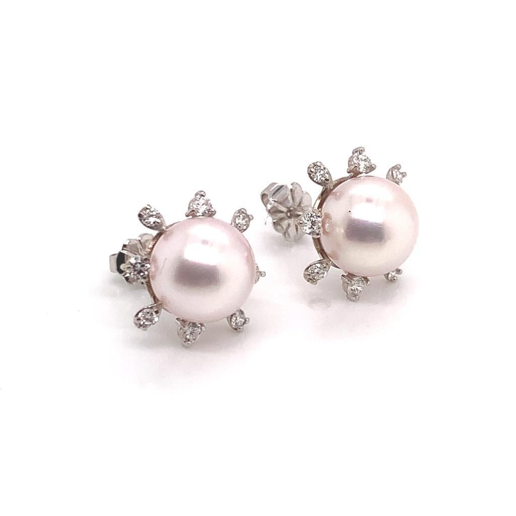 Boucles d'oreilles Akoya en or blanc 14 carats avec diamants et perle certifiée en vente 7