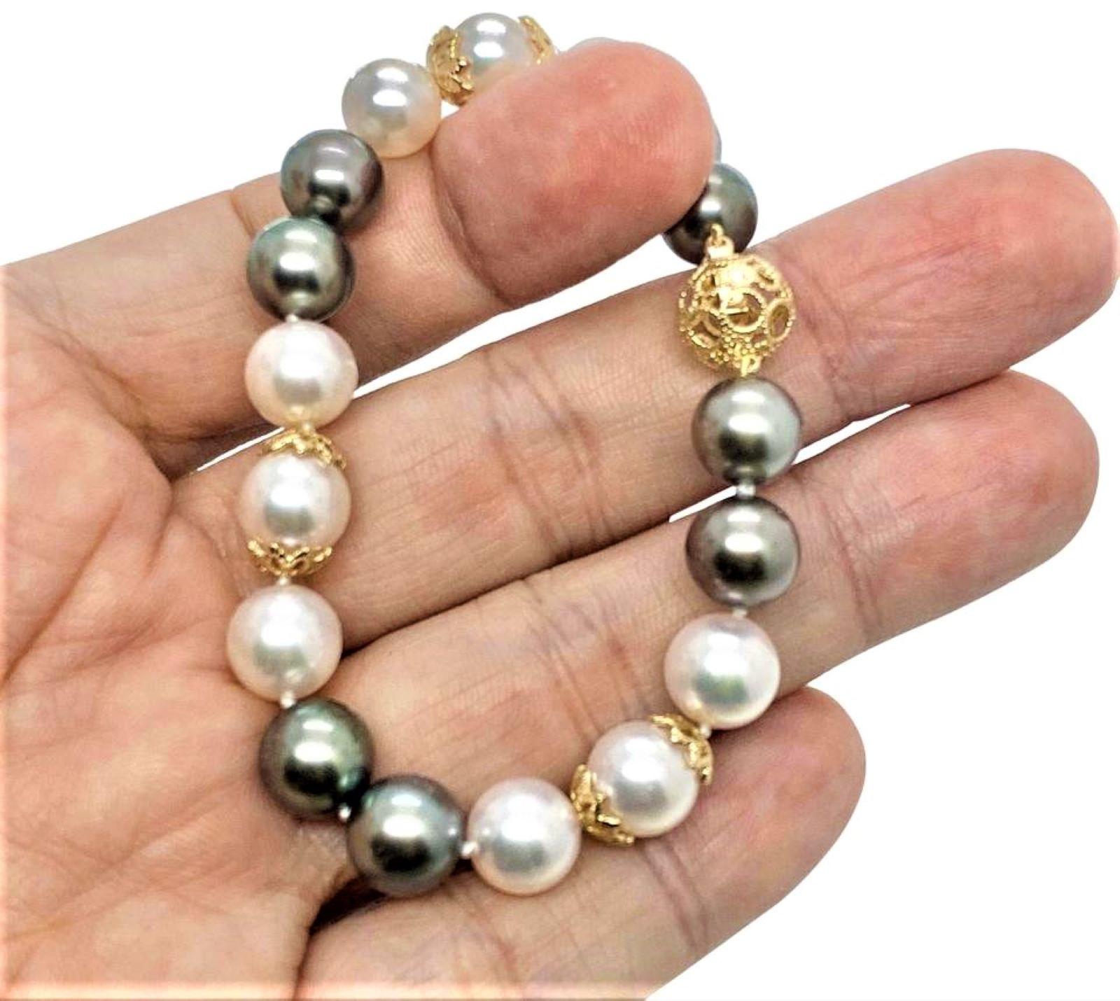 Modern Diamond Akoya Tahitian Pearl Bracelet 14k Gold Certified For Sale