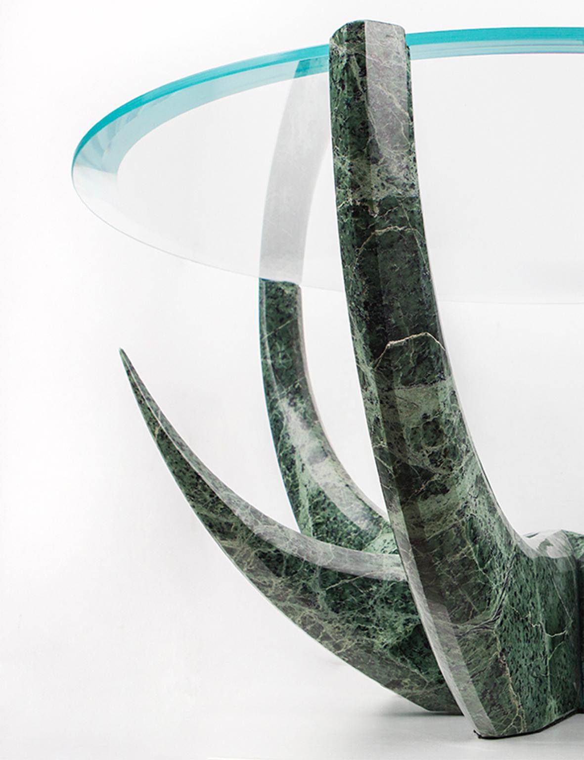 Fait main Table centrale en forme de diamant Aloe, 1 de 1 par Grzegorz Majka en vente