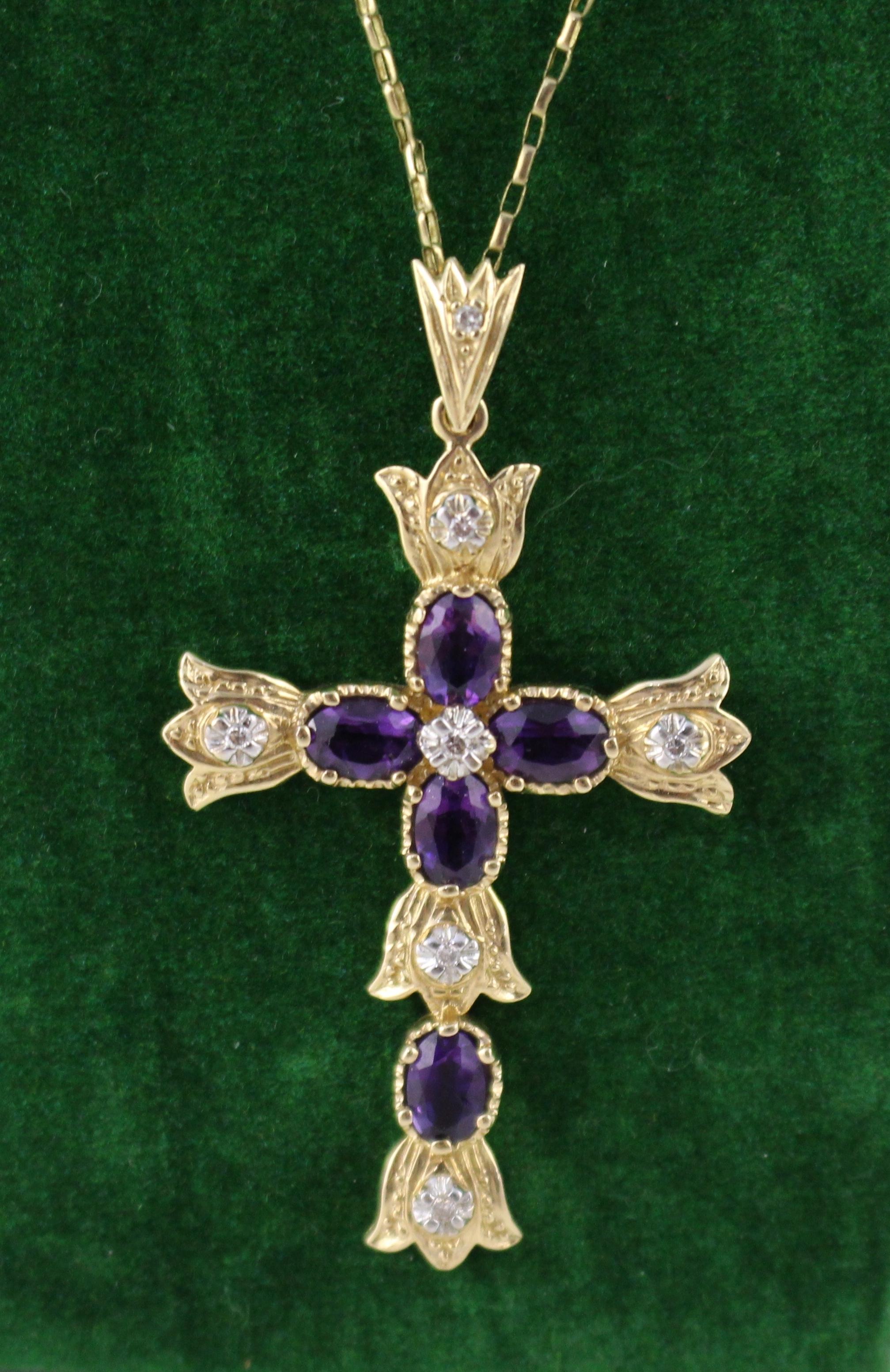 Diamond & Amethyst Gold Cross on Chain In Good Condition For Sale In Worcester, Worcestershire