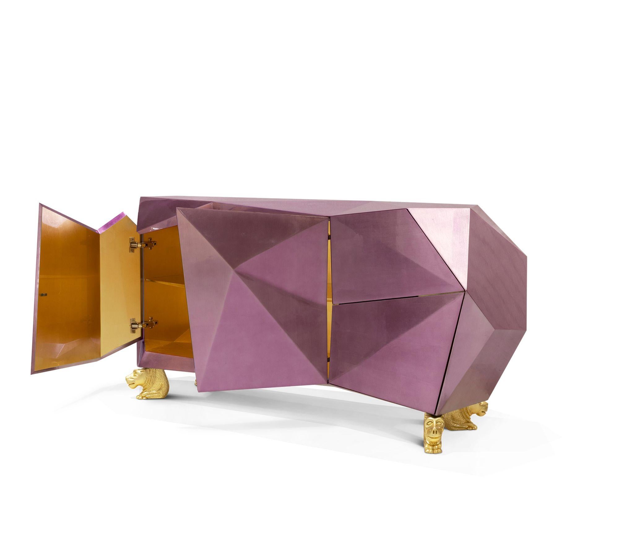 Sideboard mit Diamanten und Amethysten – handgefertigtes Holz und poliertem Messing – Boca do Lobo (21. Jahrhundert und zeitgenössisch) im Angebot