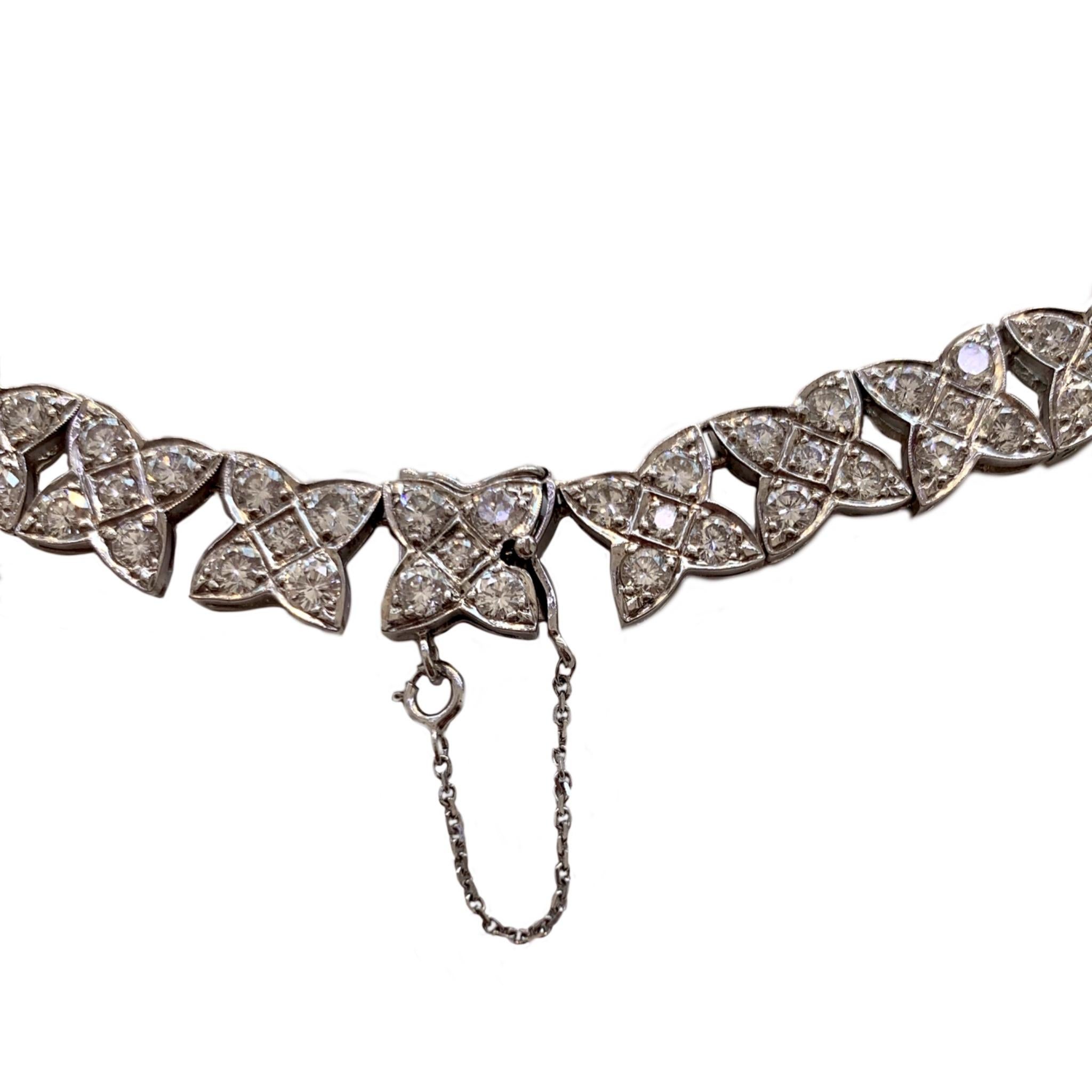 Stunning formal diamond collar necklace set with 195 brilliant cut diamonds, total weight is over 15 carats. 
