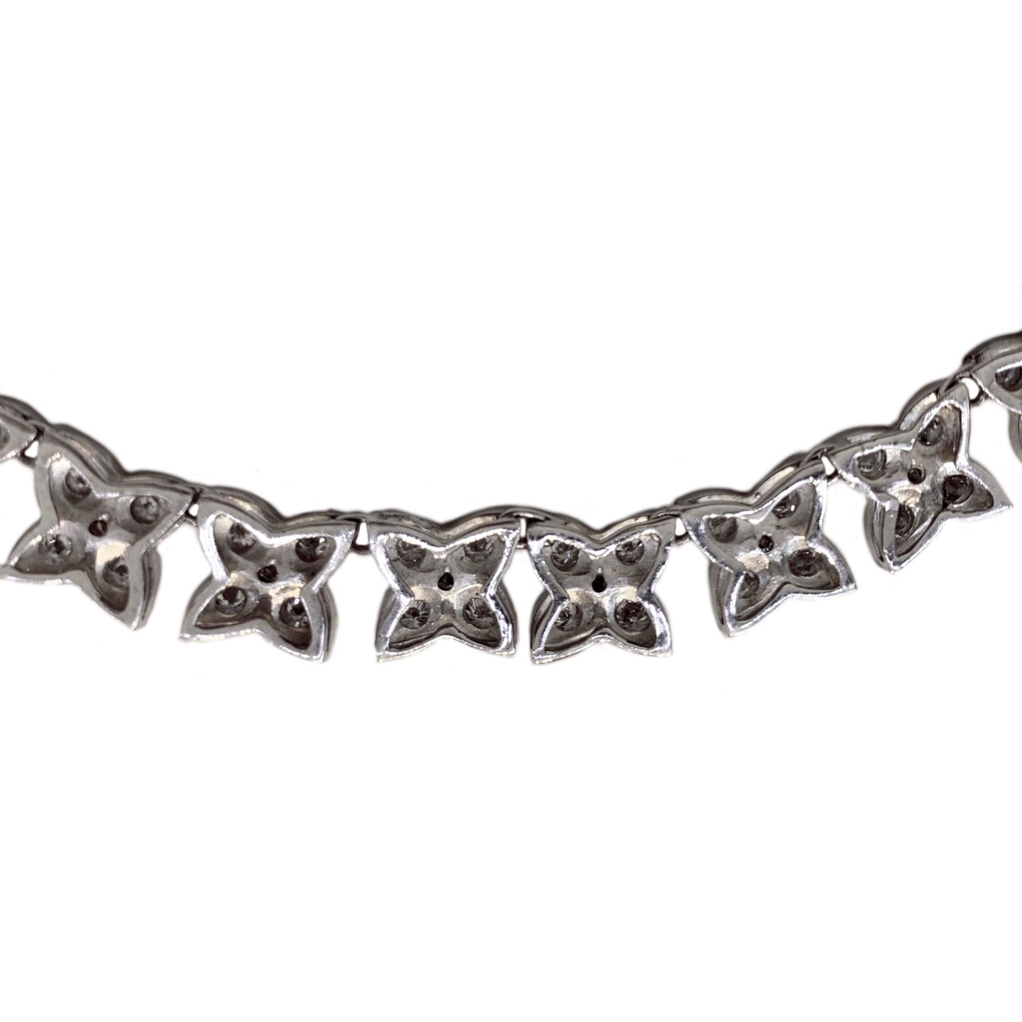 Diamond and 14 Karat White Gold Collar Necklace In Excellent Condition For Sale In Los Angeles, CA