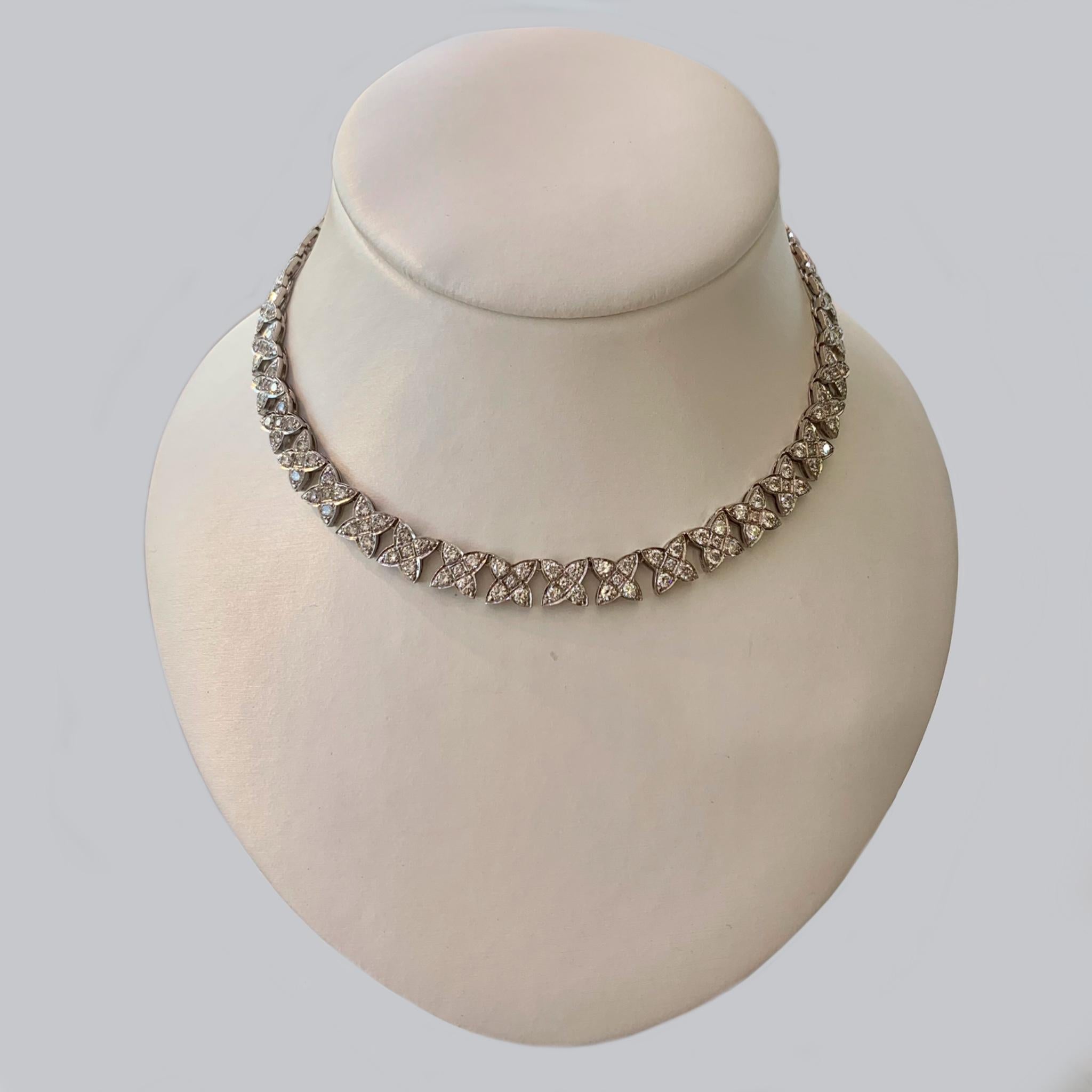 Diamond and 14 Karat White Gold Collar Necklace For Sale 1