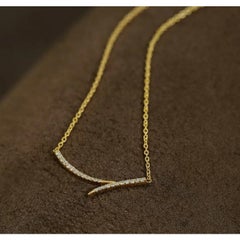 Diamond Dainty Curved Bar Pendant Necklace in 14k Solid Gold