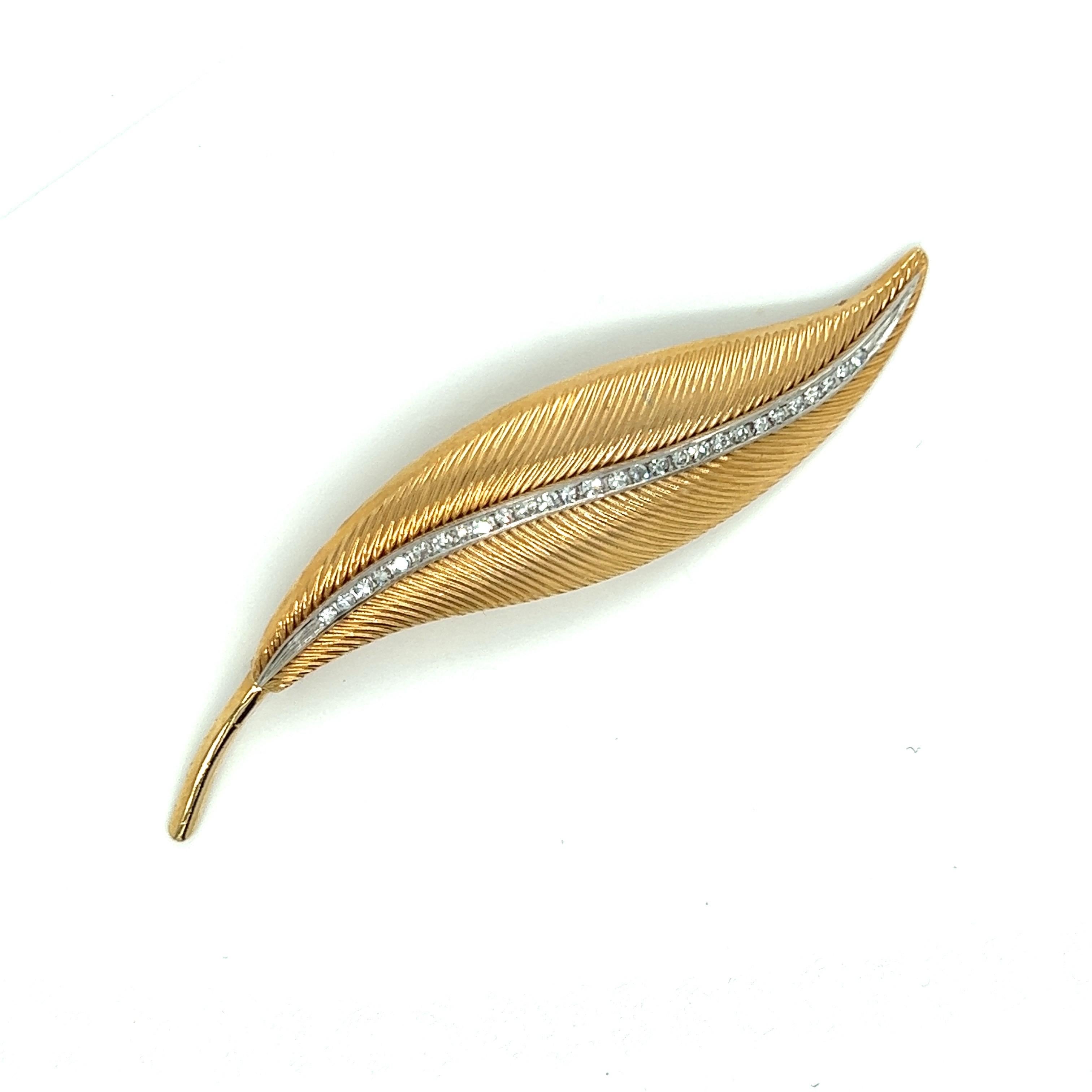 Modern Diamond and 14k Yellow Gold Leaf Brooch