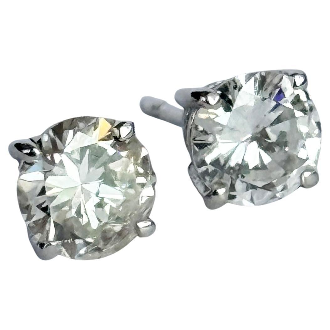 Boucles d'oreilles en or blanc 18 carats et diamants