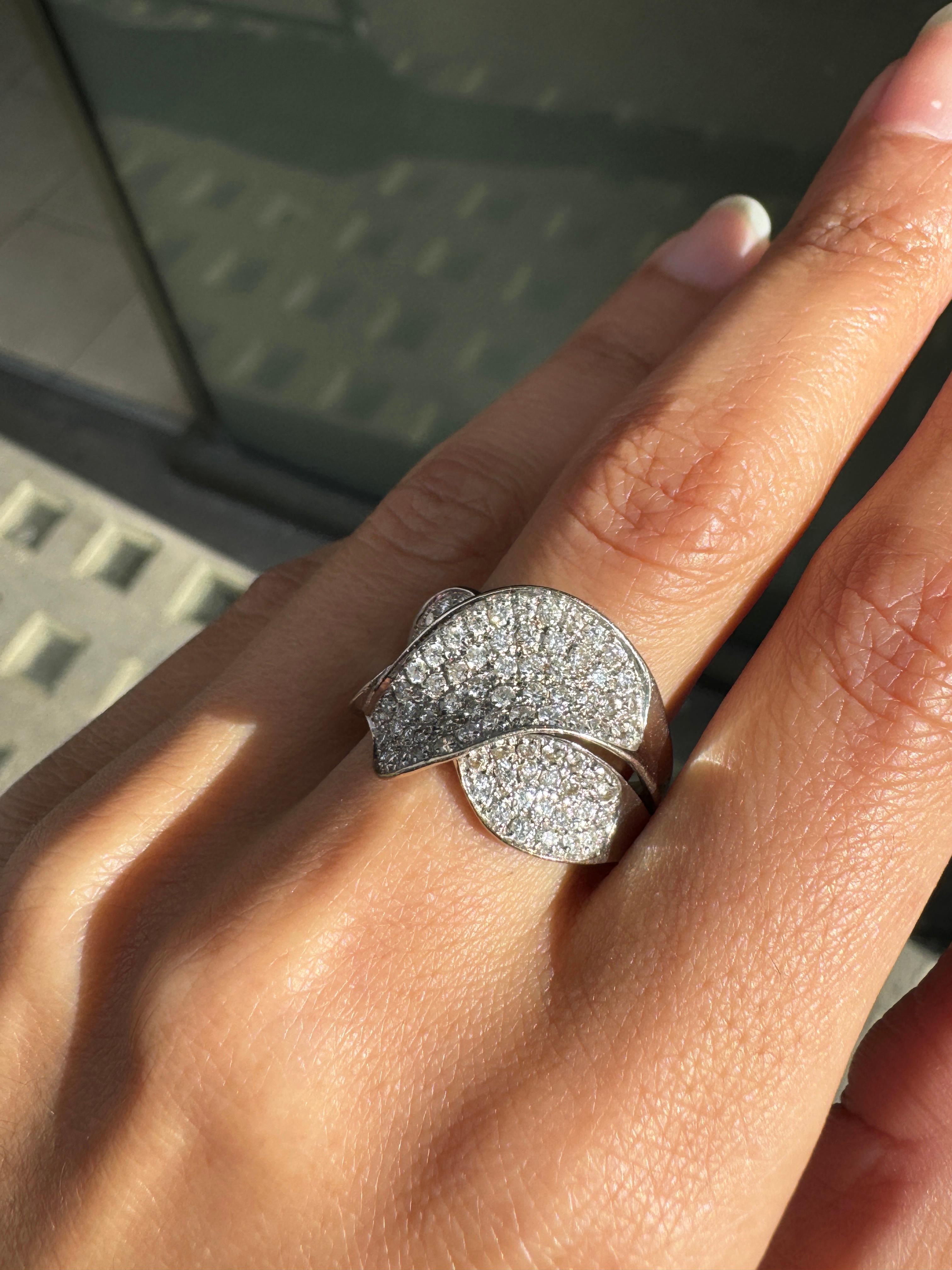 Diamond and 18 Carat White Gold Wave Cluster Dress Ring In Excellent Condition For Sale In London, GB