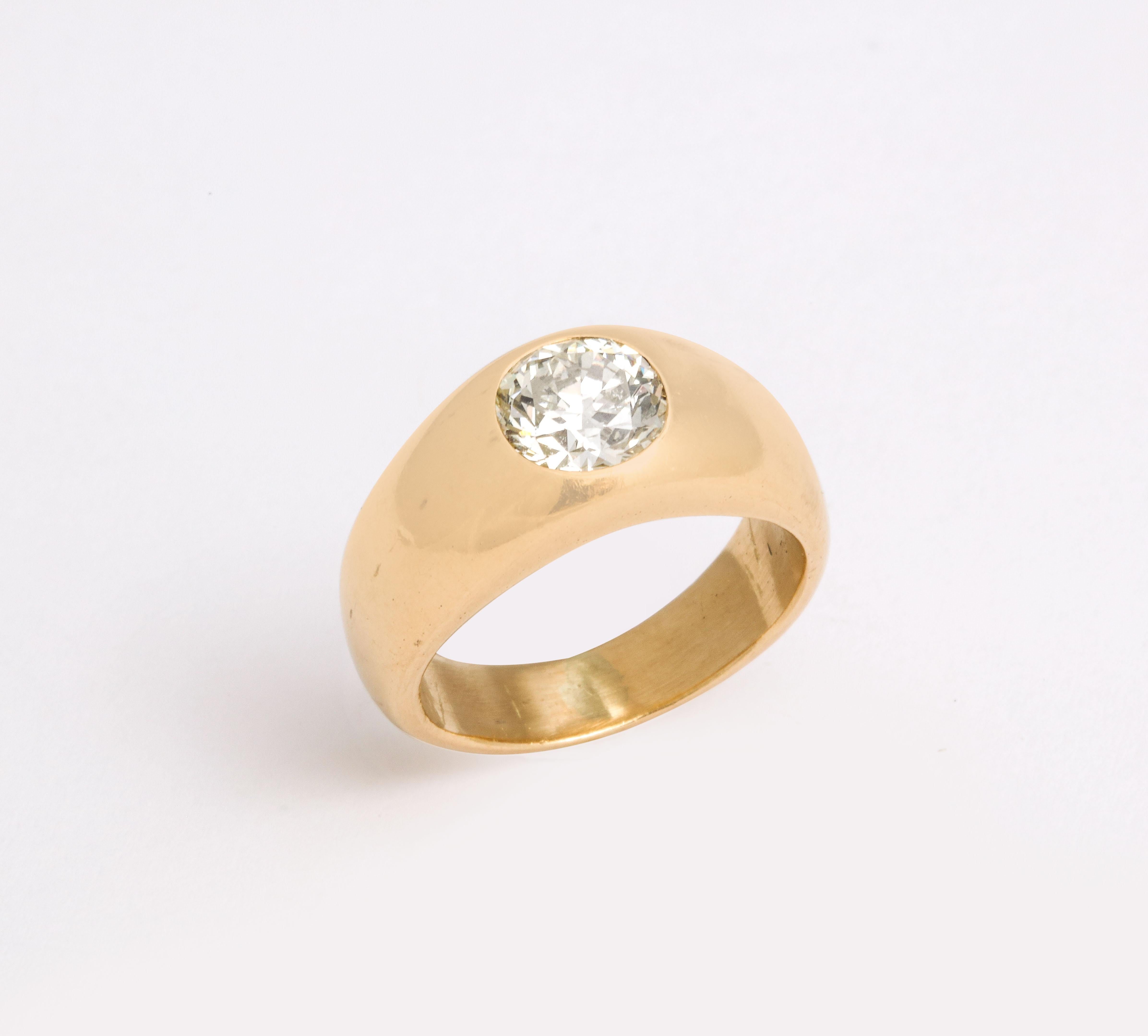 Art Deco Diamond and 18 k Gold Gypsy Ring