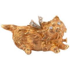 Vintage Diamond and 18 Karat Gold Cat Brooch