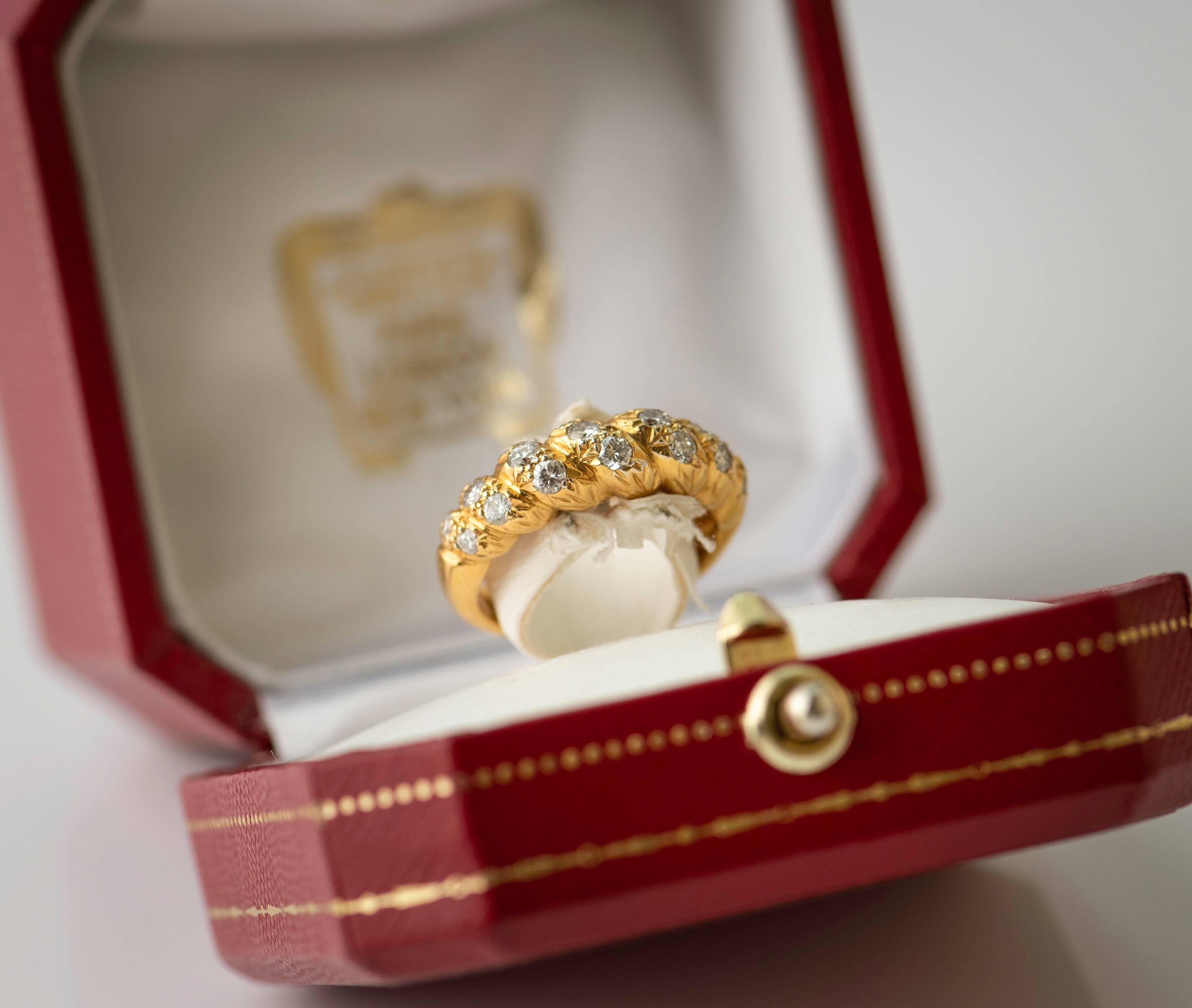 Round Cut Diamond and 18 Karat Yellow Gold Cartier Ring