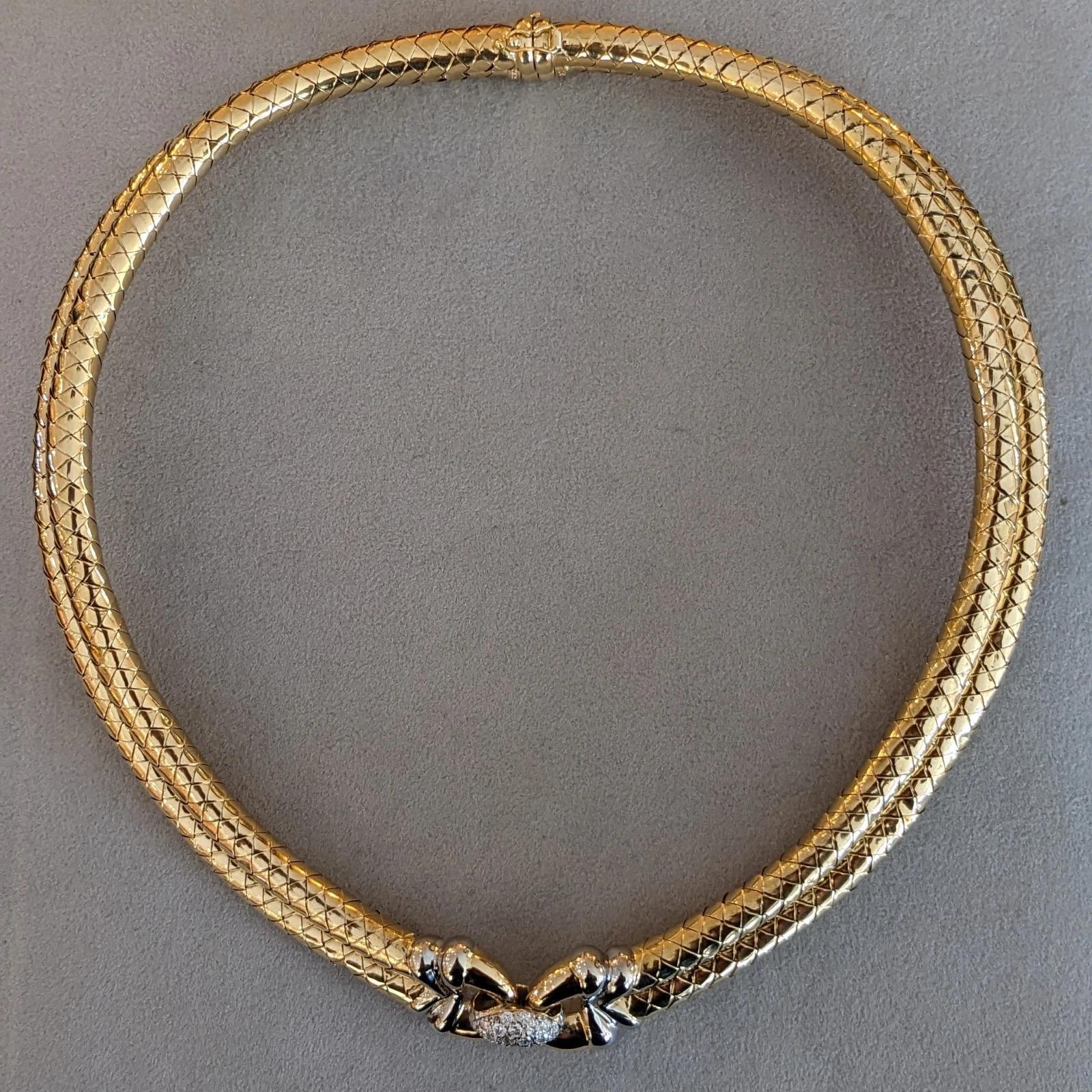 Collana girocollo con diamanti e oro 18k del produttore italiano Citra In condizioni buone in vendita a La Jolla, CA