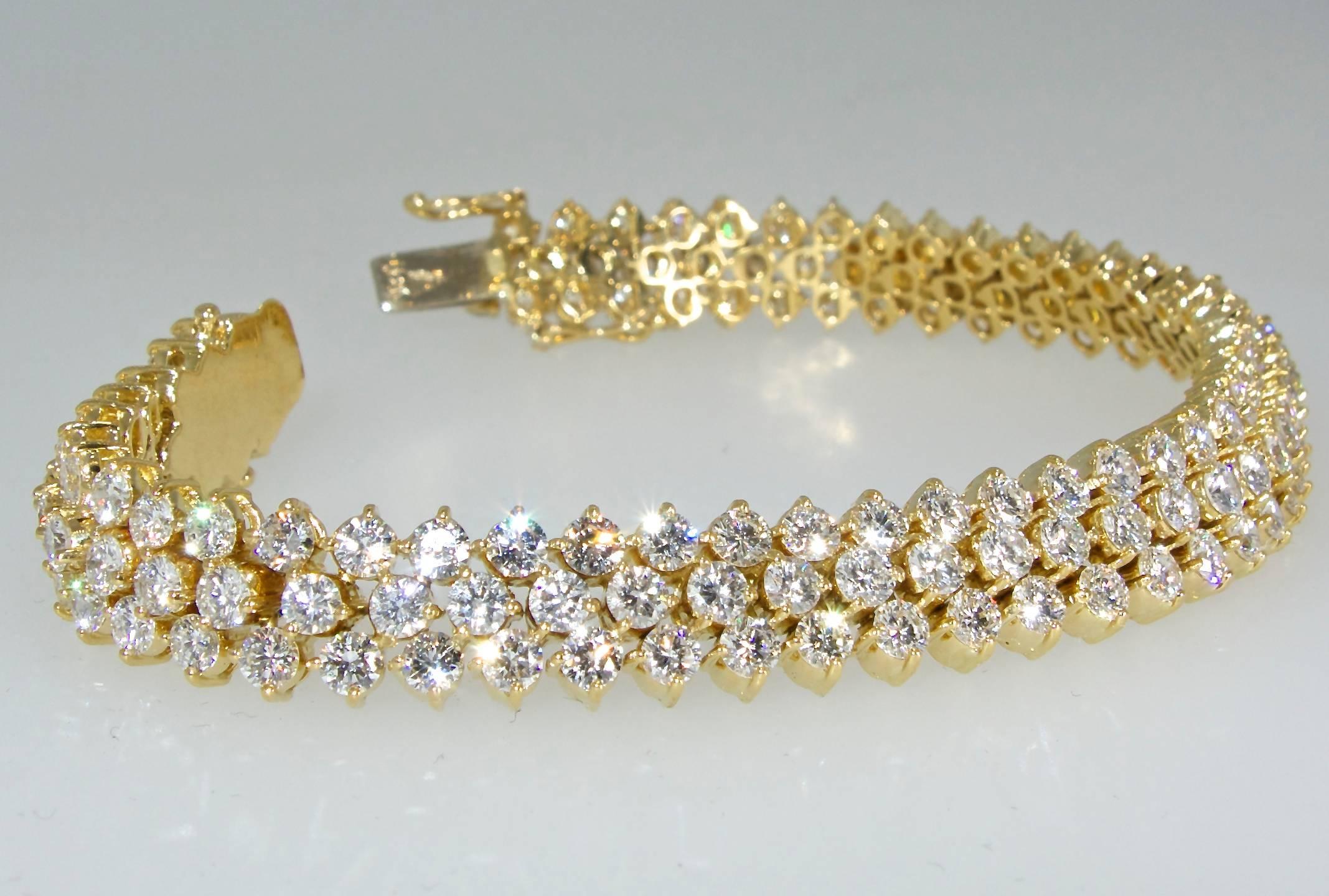11.5 cts of fine white diamonds in 114 stones.  These well matched round brilliant cut diamonds are all G/H, very slightly included (VS1) and better, approximately.  The 18K yellow gold bracelet is 7 inches.