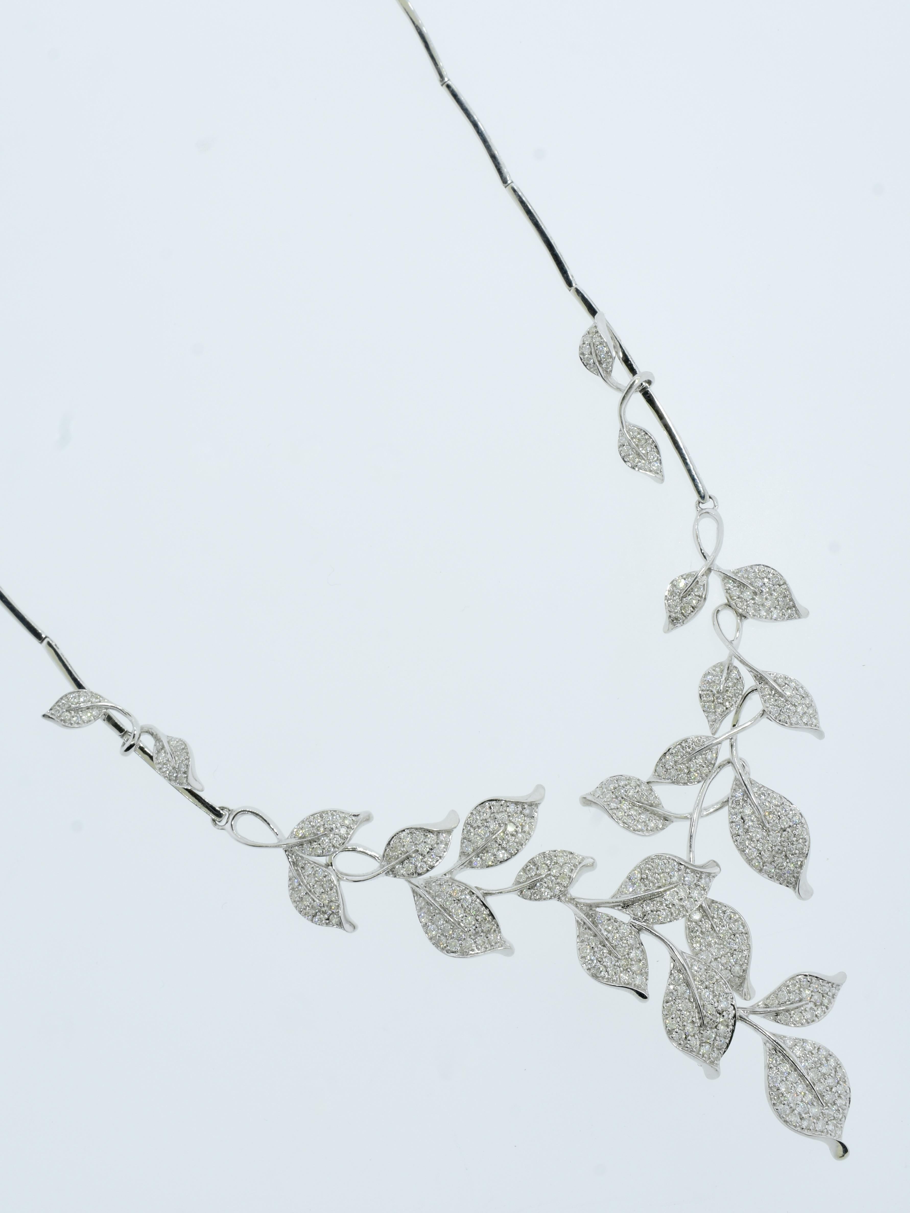 Diamond and 18K White Gold Contemporary Necklace of Stylized Foliage. For Sale 1